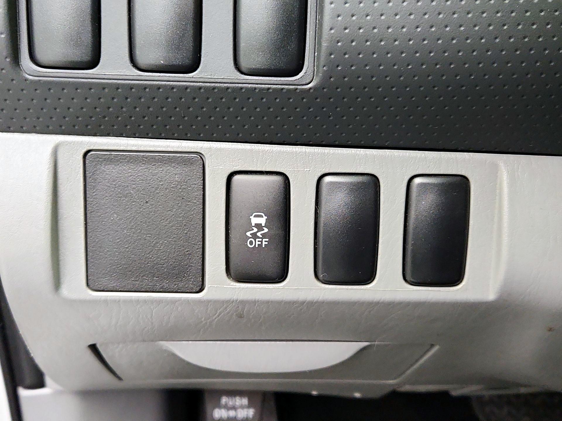 Thumbnail: 2014 Toyota Tacoma - 13