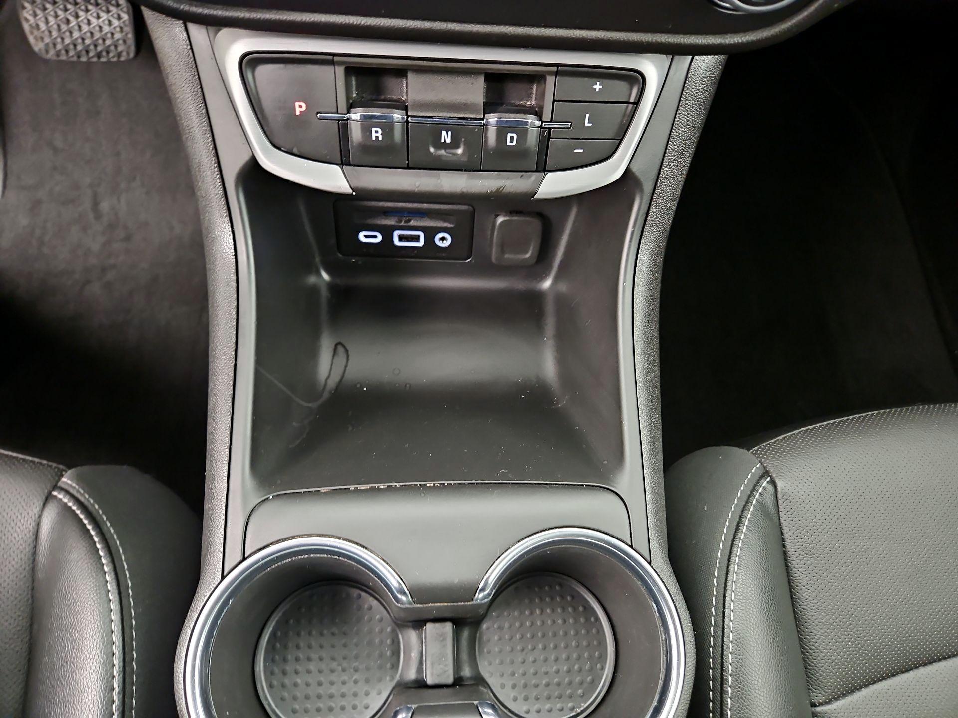 Thumbnail: 2023 GMC Terrain - 17