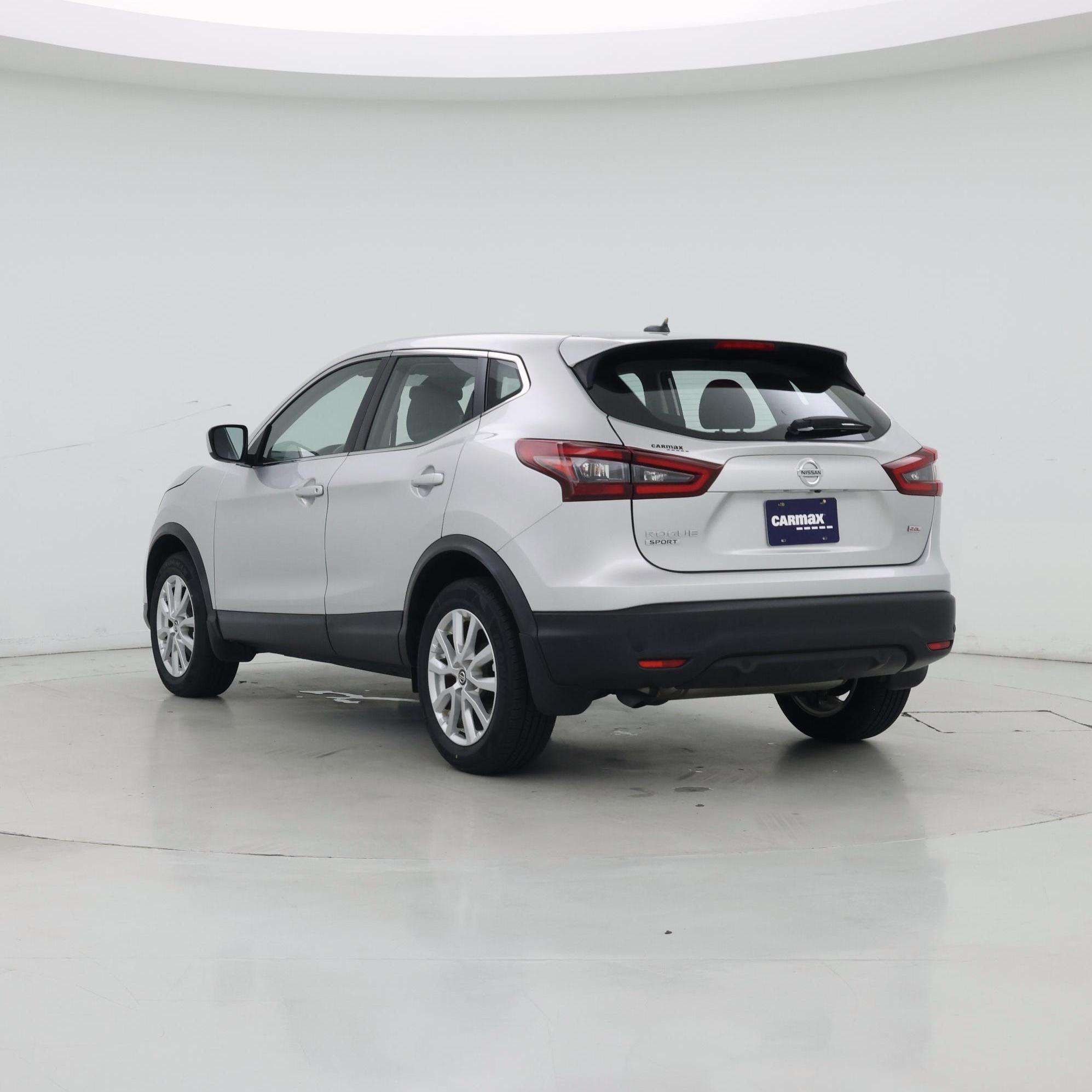 Thumbnail: 2021 Nissan Rogue Sport - 2