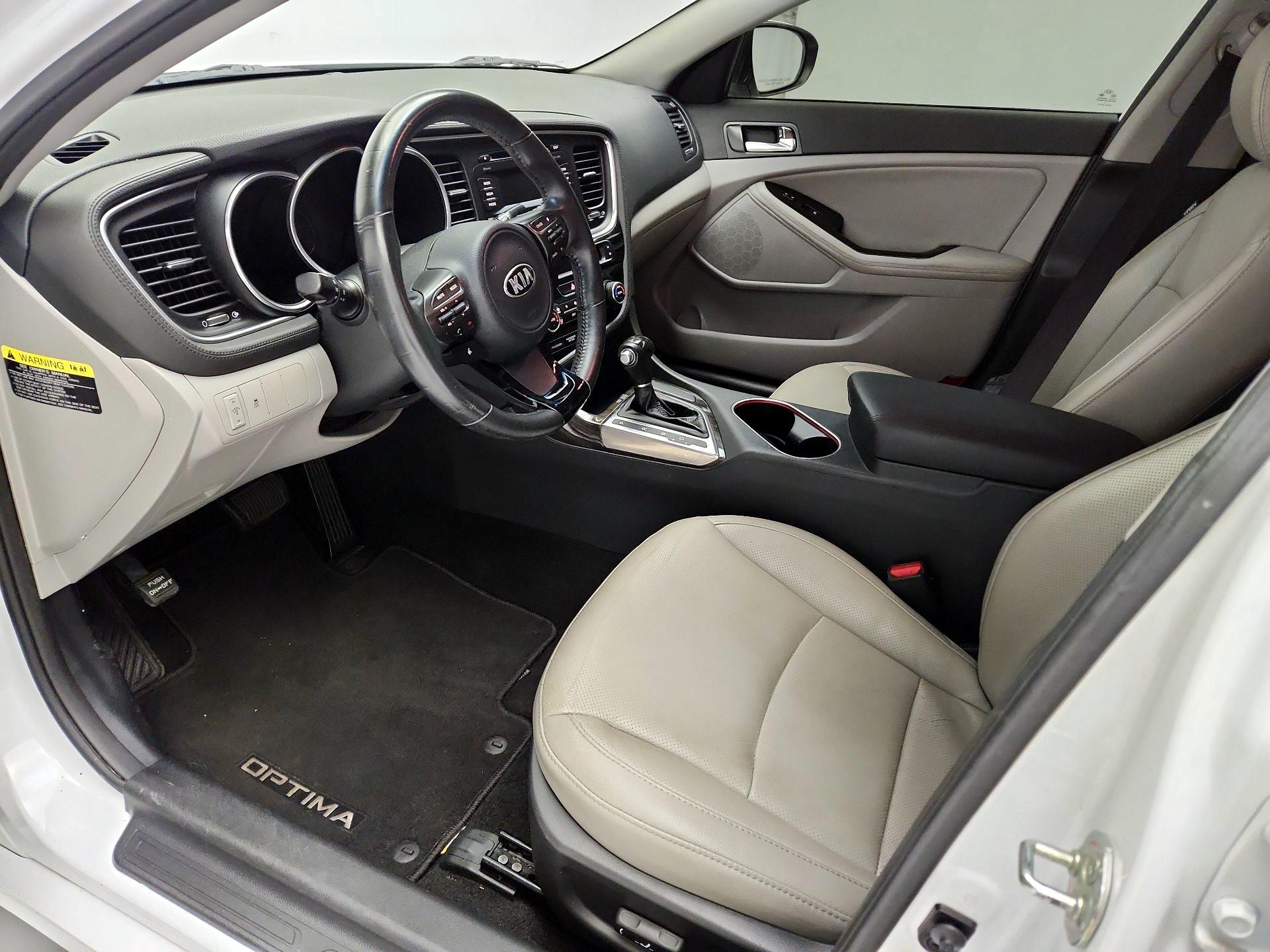 Thumbnail: 2014 Kia Optima - 11