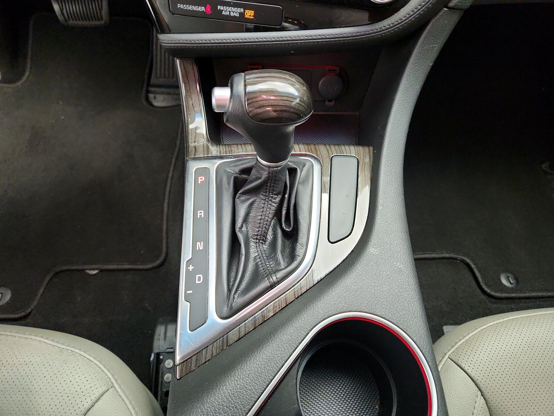 Thumbnail: 2014 Kia Optima - 16