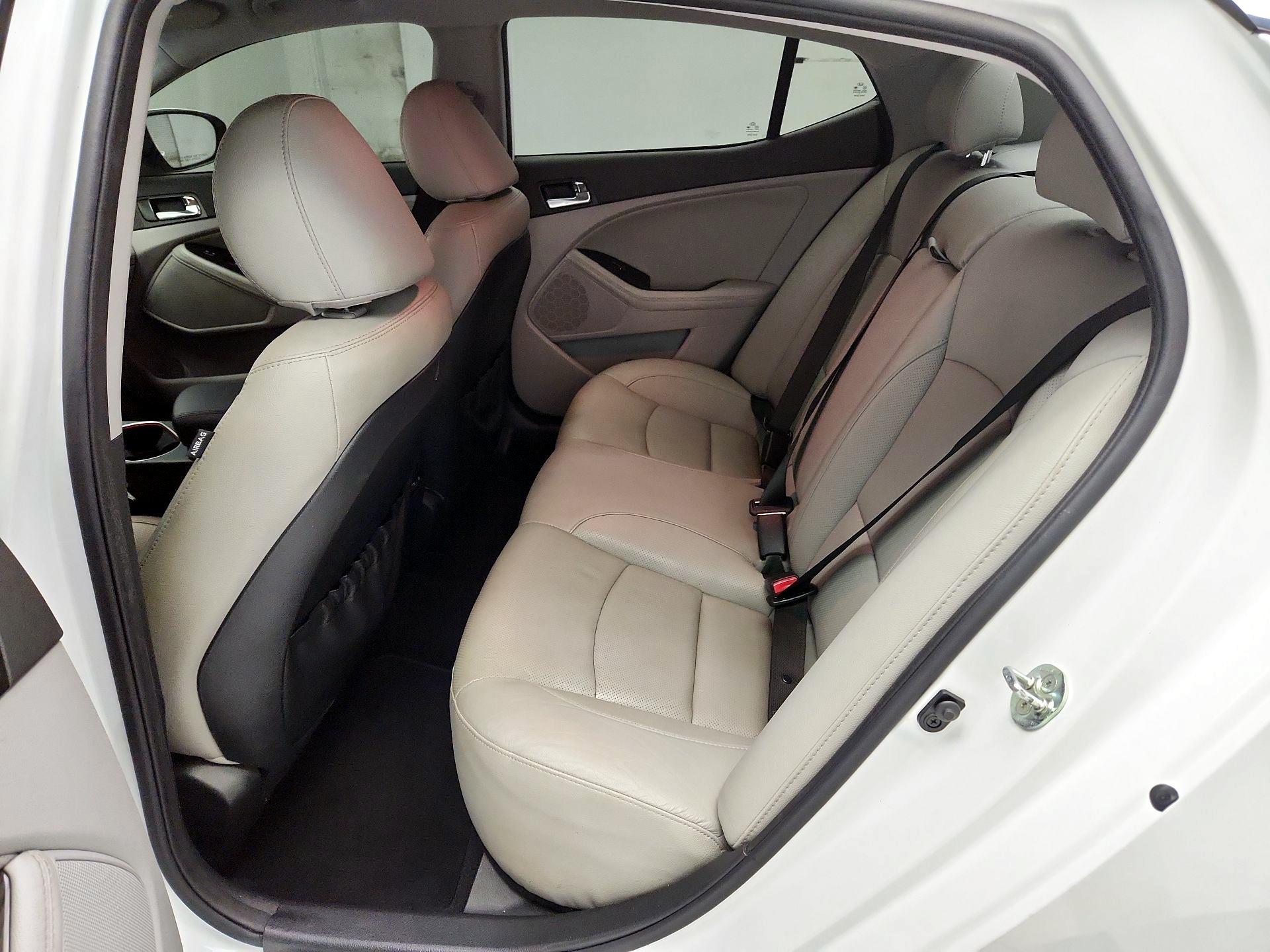 Thumbnail: 2014 Kia Optima - 18