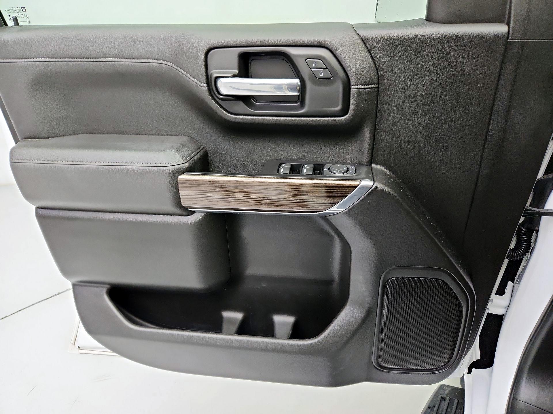 Thumbnail: 2022 Chevrolet Silverado 1500 - 12