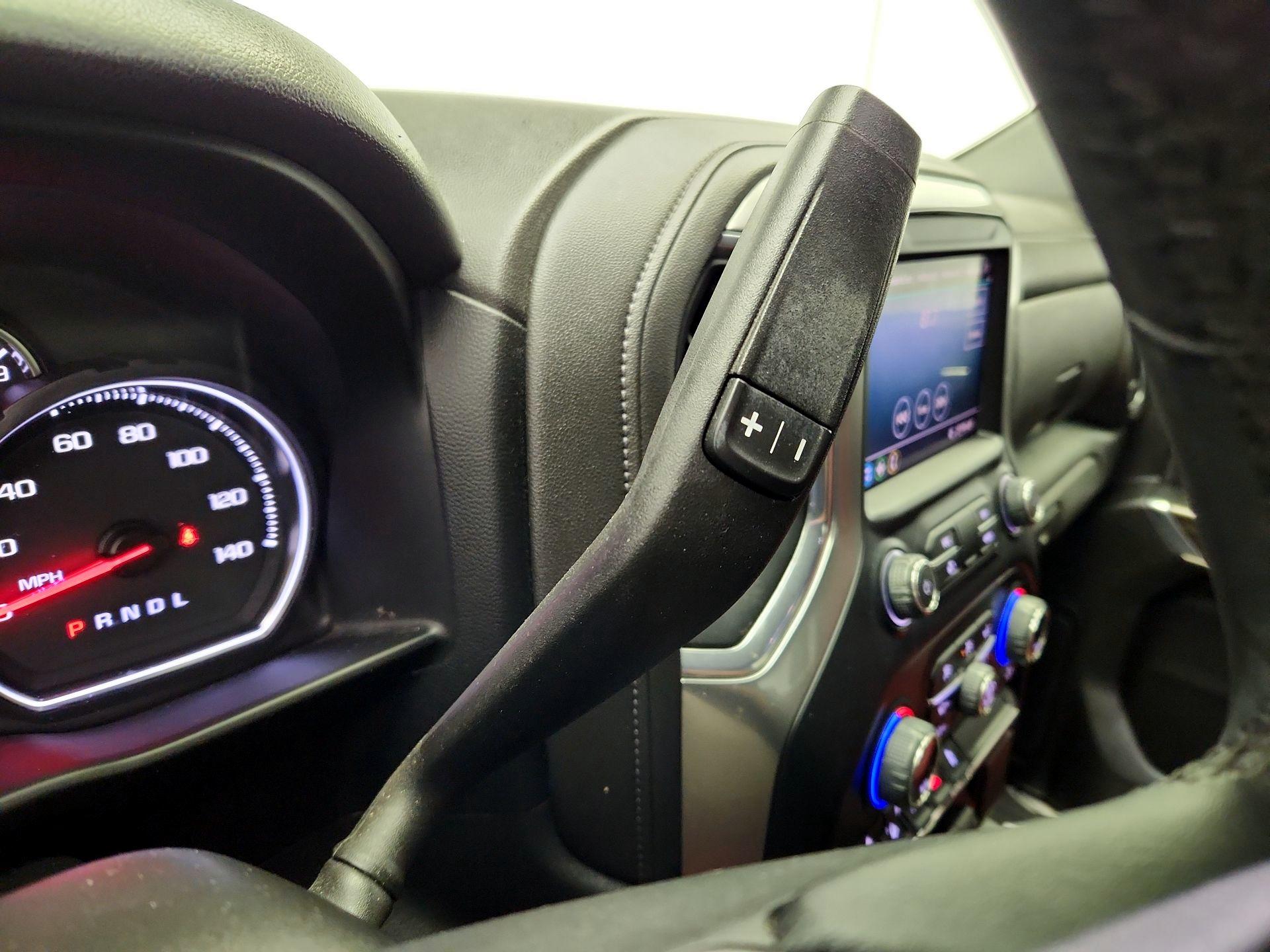 Thumbnail: 2022 Chevrolet Silverado 1500 - 17