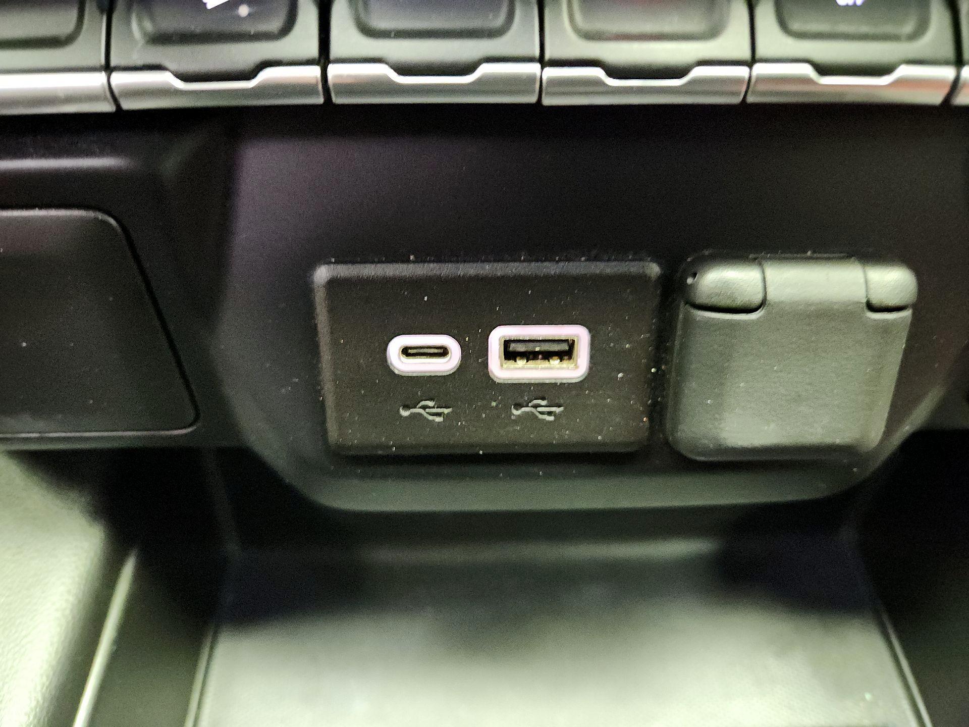 Thumbnail: 2022 Chevrolet Silverado 1500 - 18