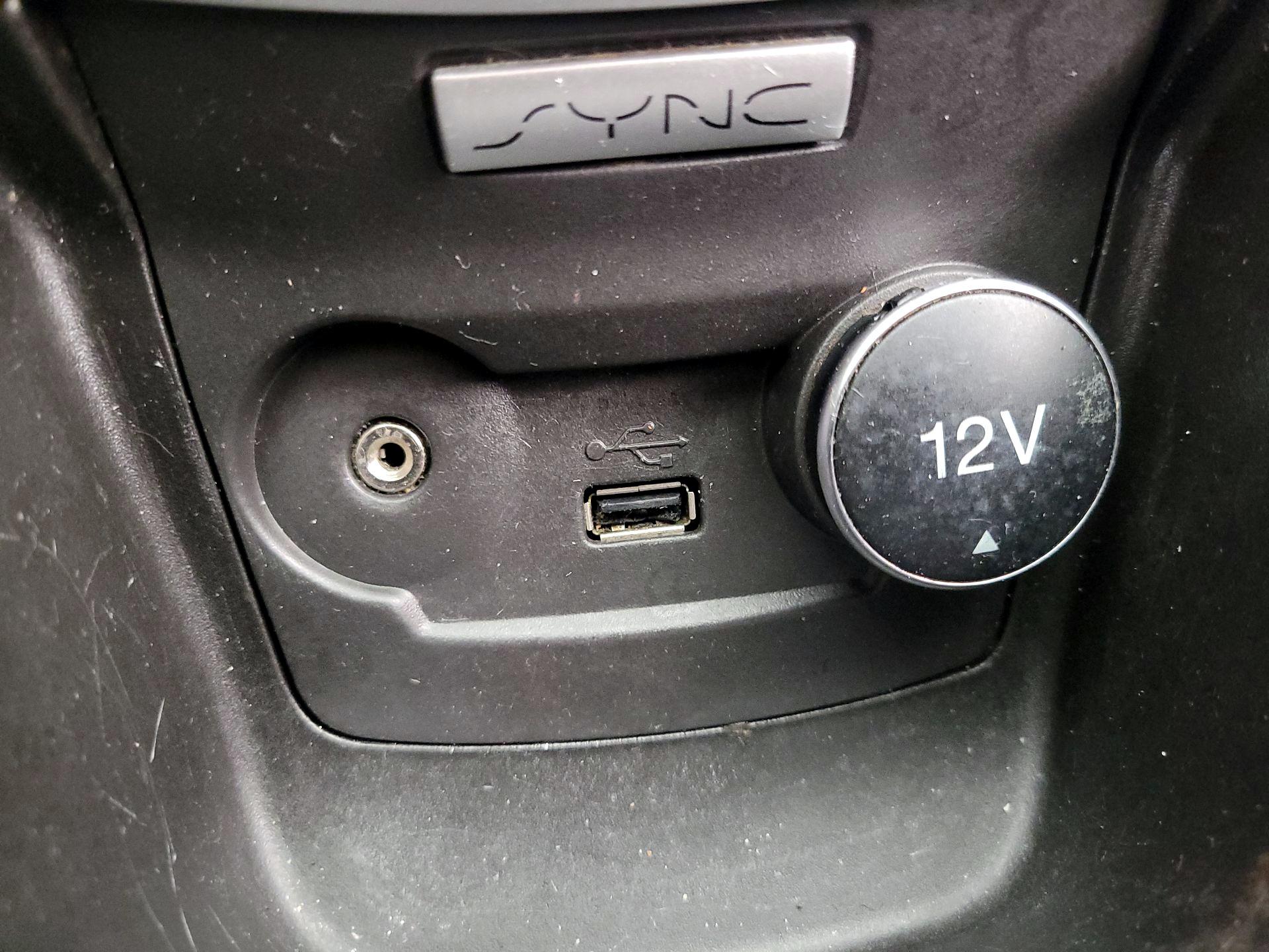 Thumbnail: 2019 Ford Fiesta - 18