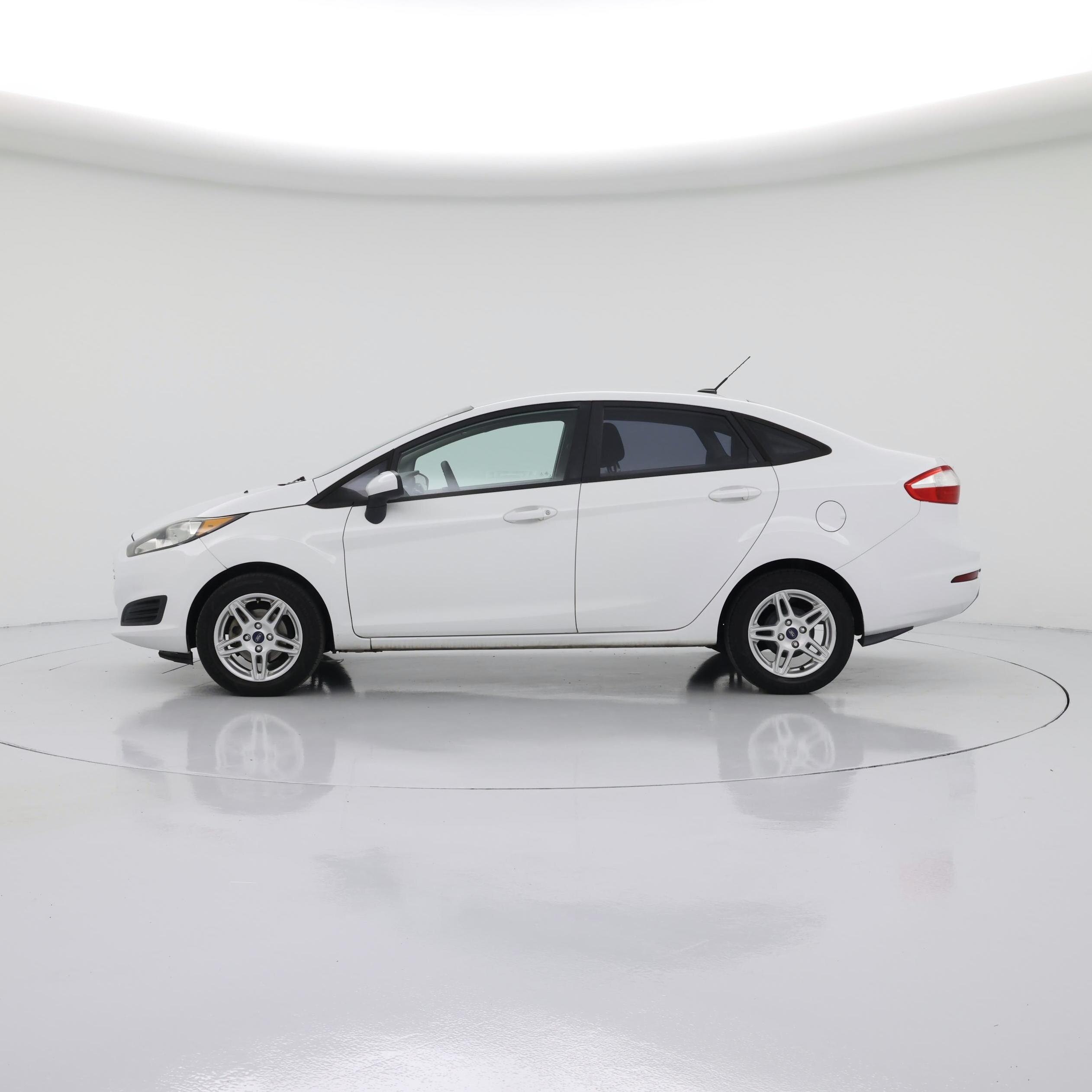 Thumbnail: 2019 Ford Fiesta - 3