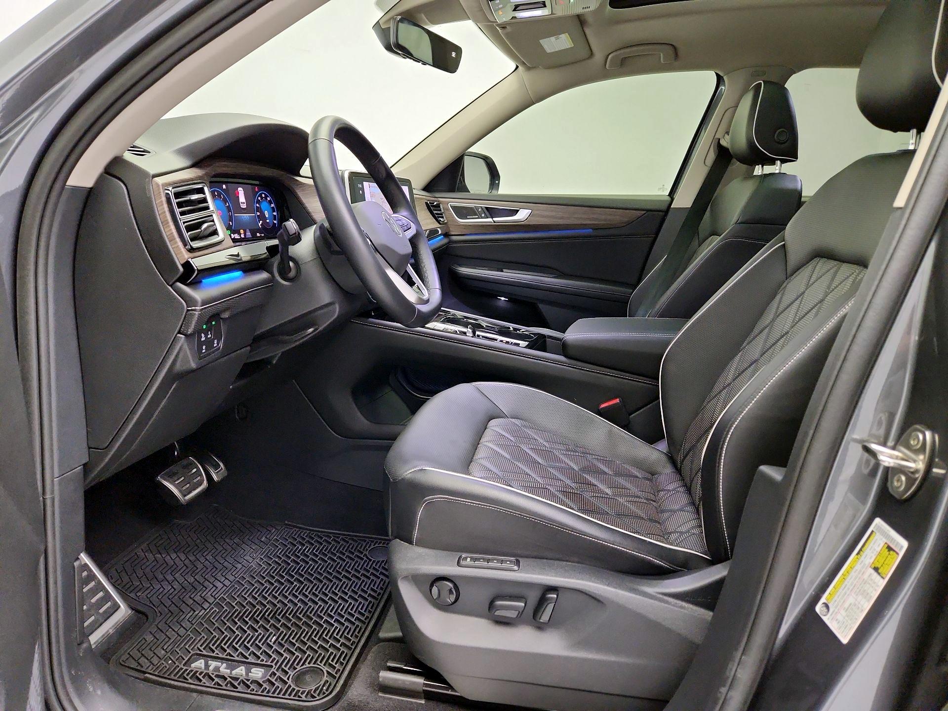 Thumbnail: 2024 Volkswagen Atlas - 11