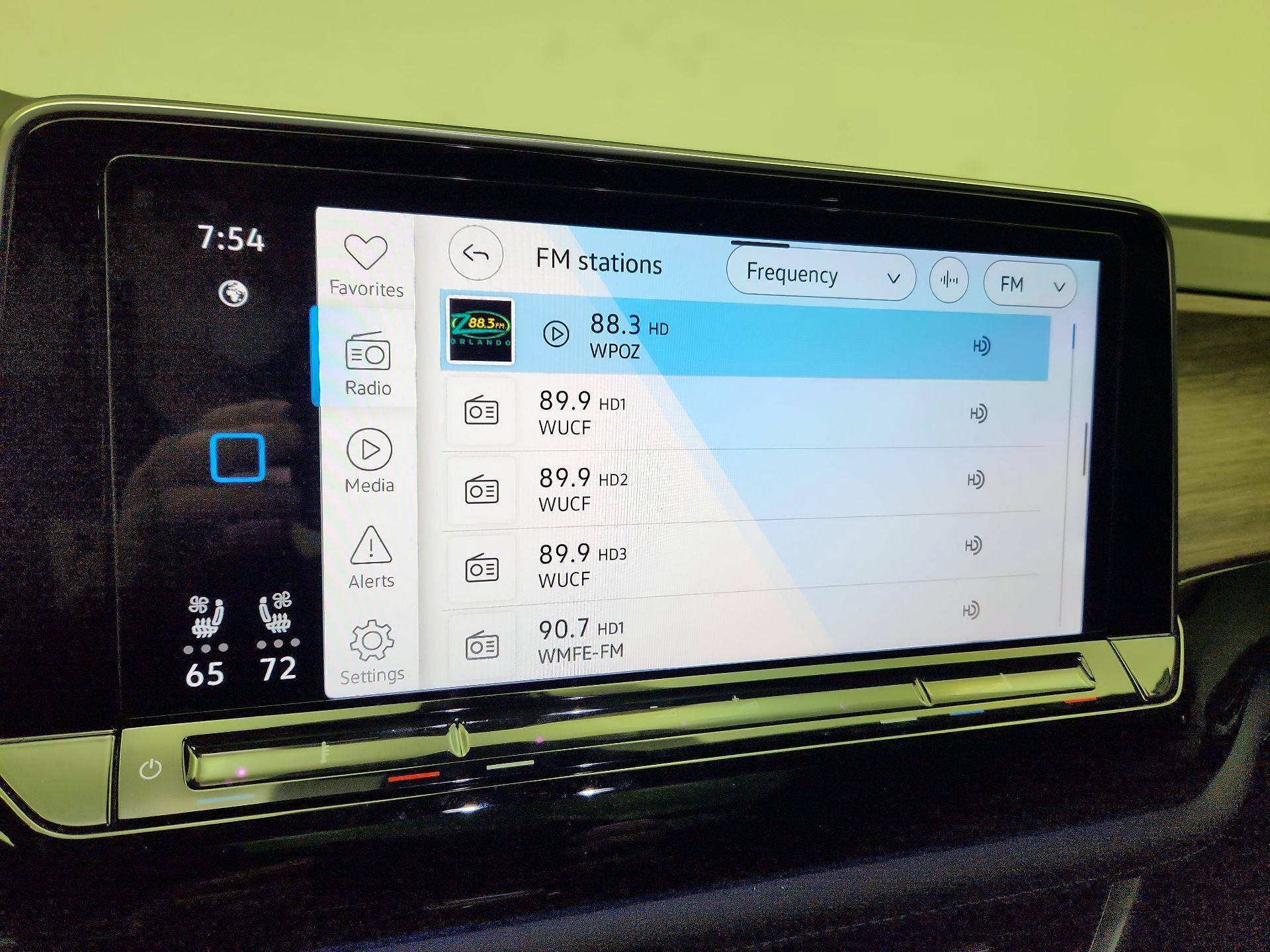 Thumbnail: 2024 Volkswagen Atlas - 16