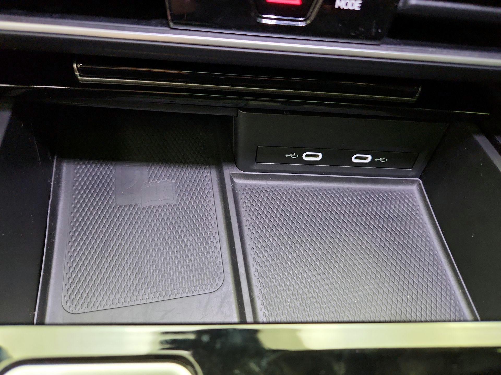 Thumbnail: 2024 Volkswagen Atlas - 19