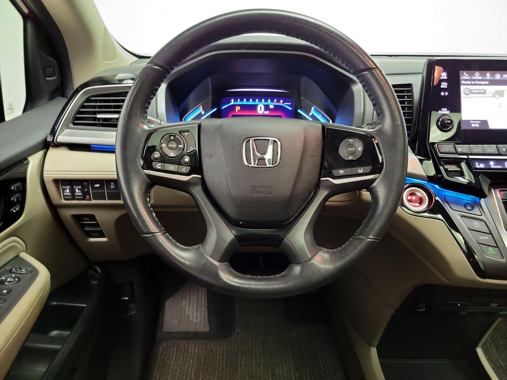 Thumbnail: 2023 Honda Odyssey - 10