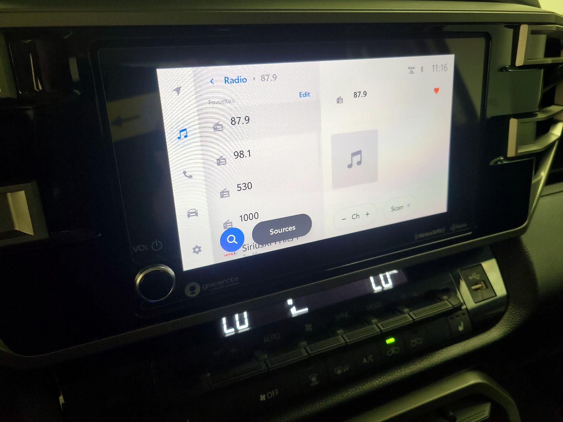 Thumbnail: 2024 Toyota Tundra - 15