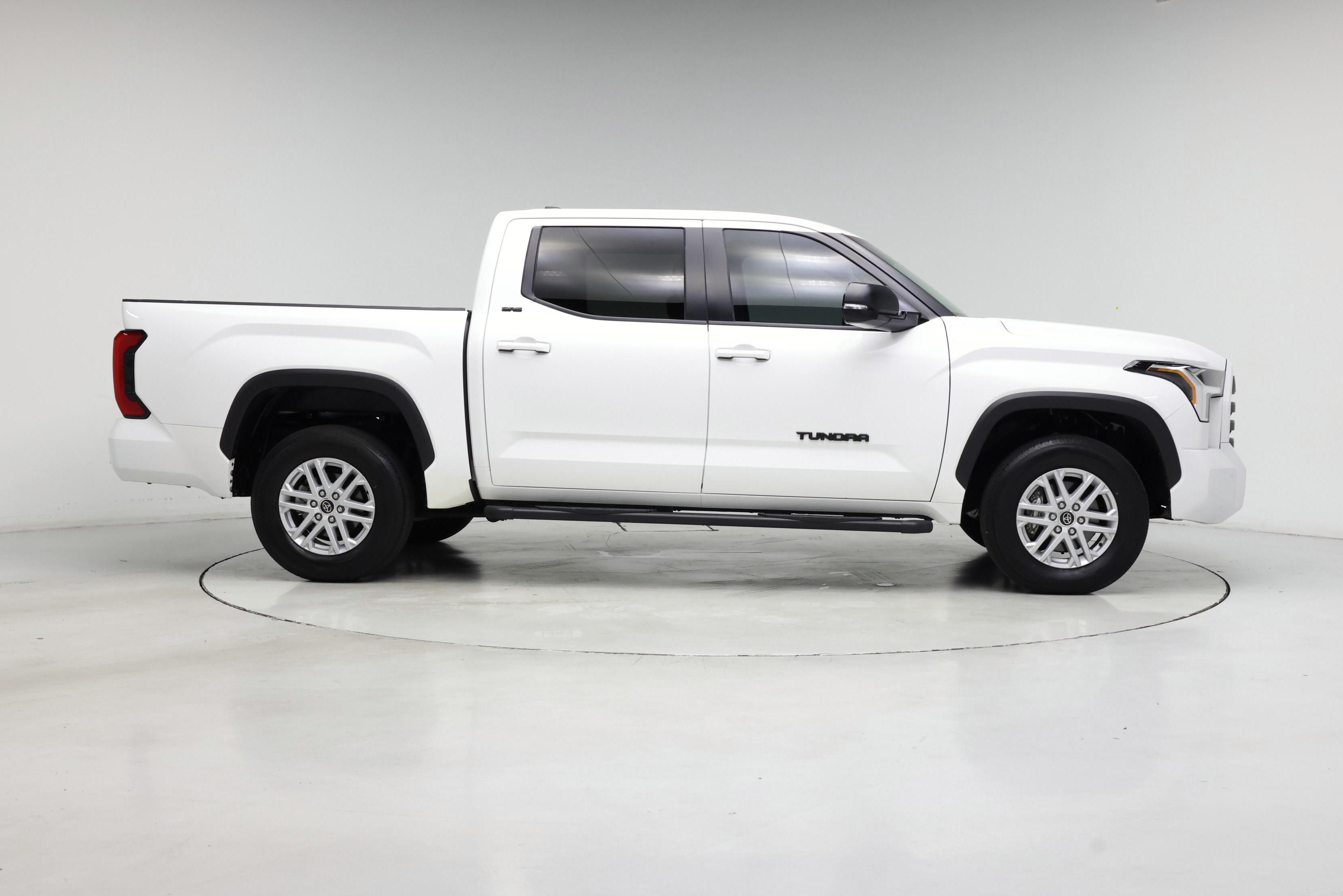 Thumbnail: 2024 Toyota Tundra - 7