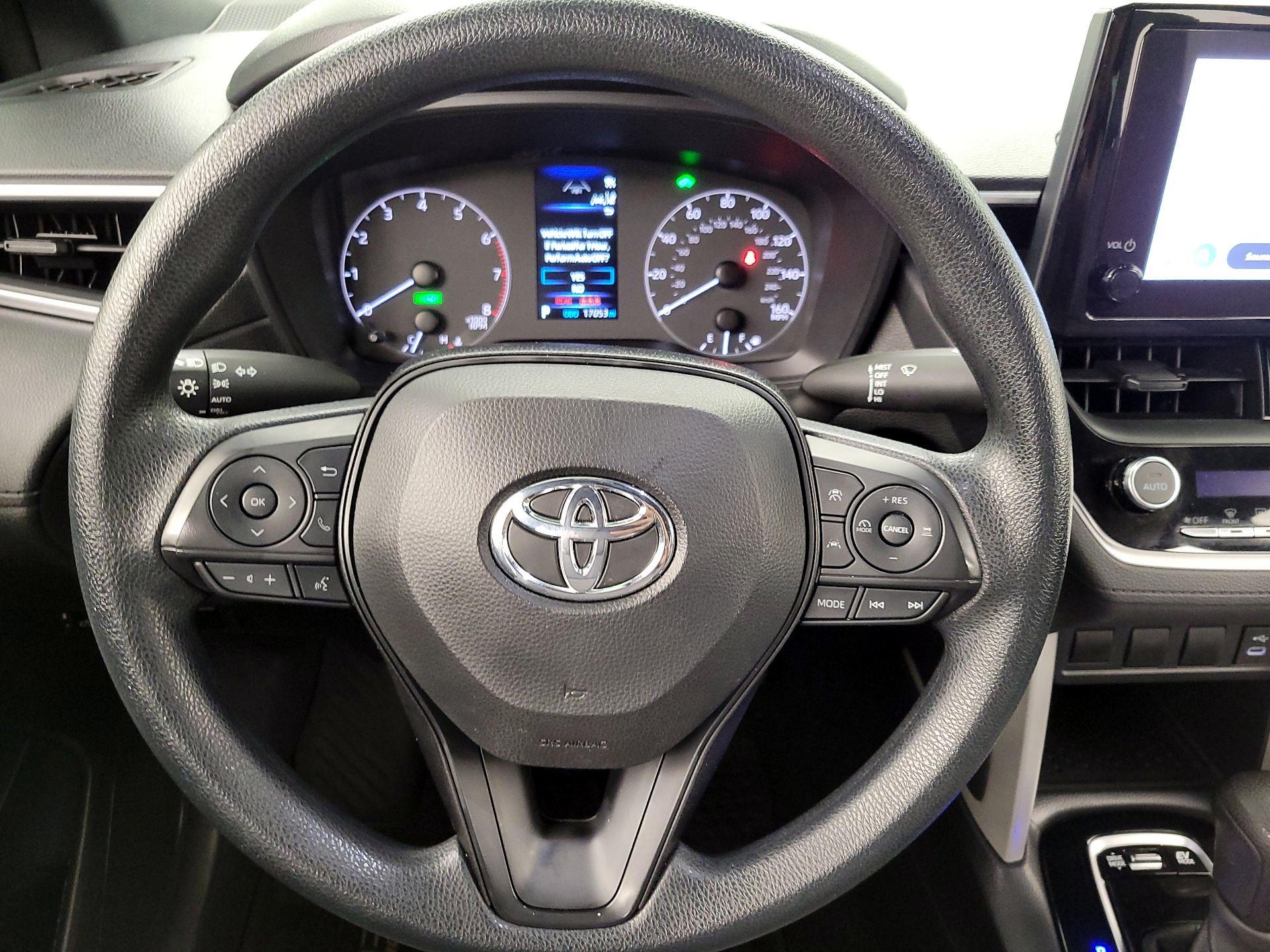 Thumbnail: 2024 Toyota Corolla Cross - 10