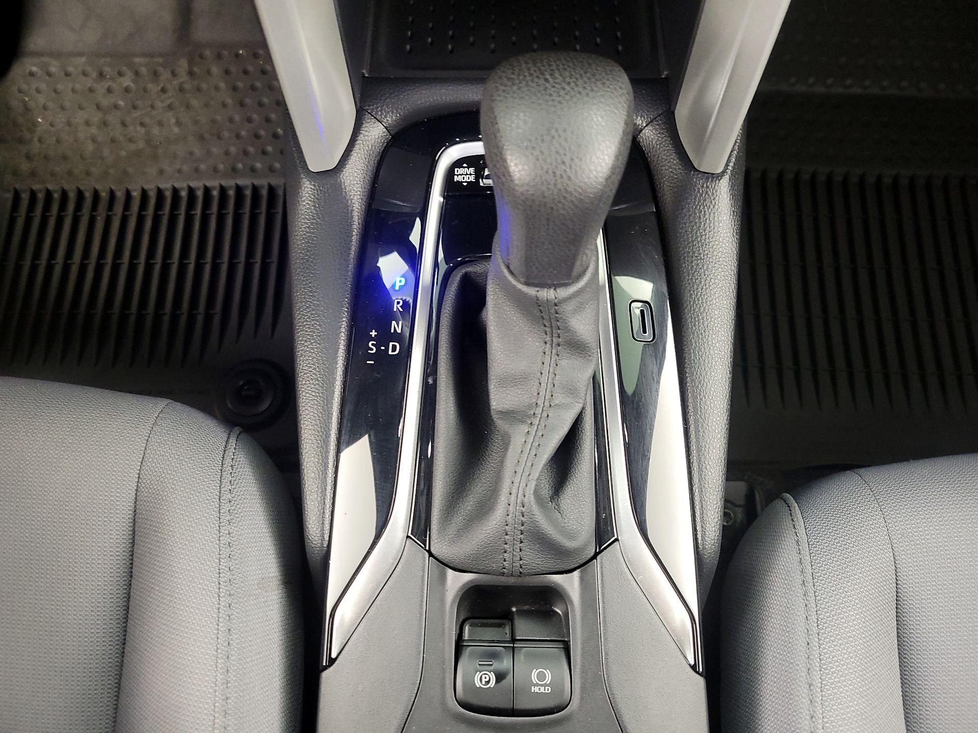 Thumbnail: 2024 Toyota Corolla Cross - 17