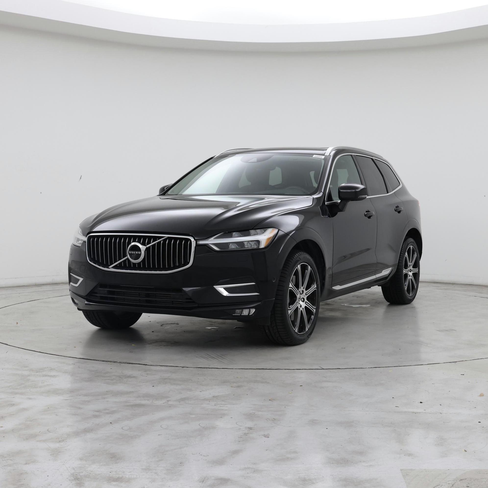 Thumbnail: 2018 Volvo XC60 - 4