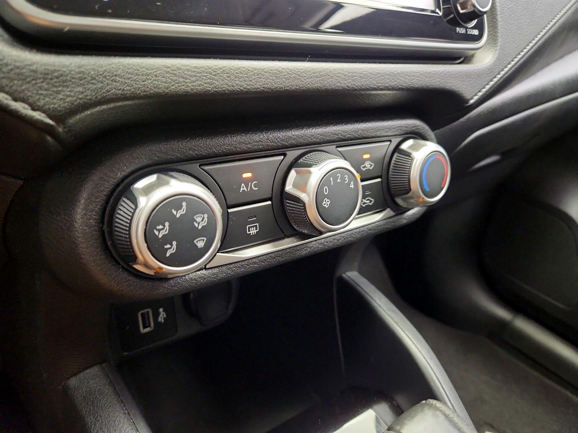 Thumbnail: 2020 Nissan Versa - 16