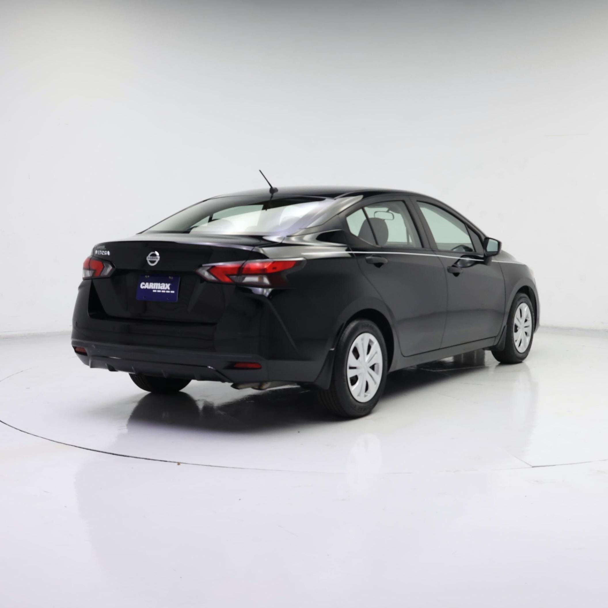 Thumbnail: 2020 Nissan Versa - 8