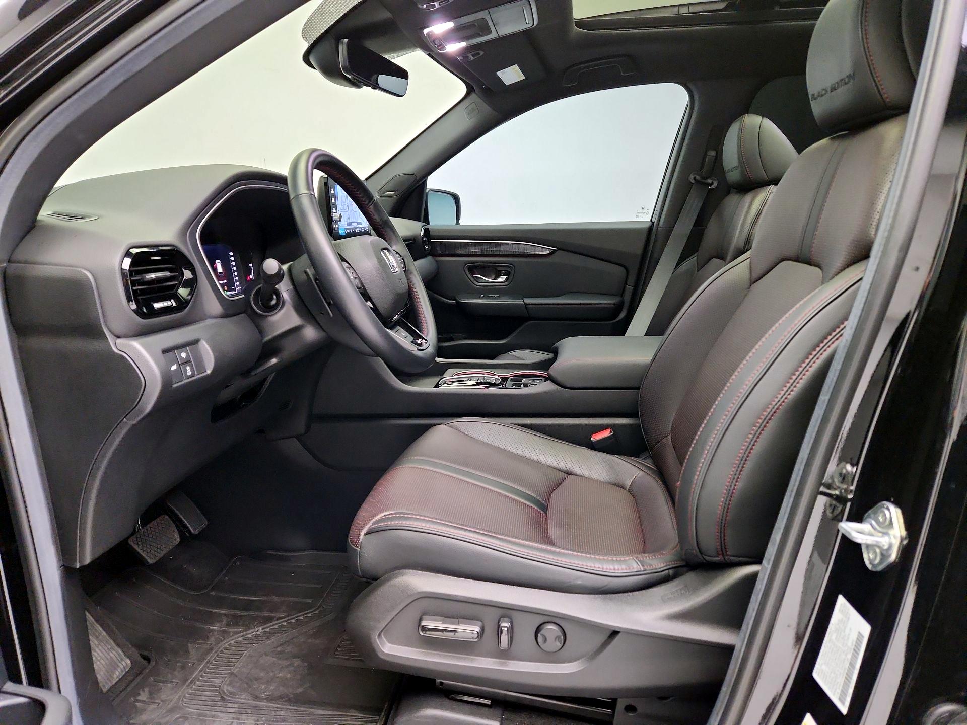 Thumbnail: 2025 Honda Pilot - 11