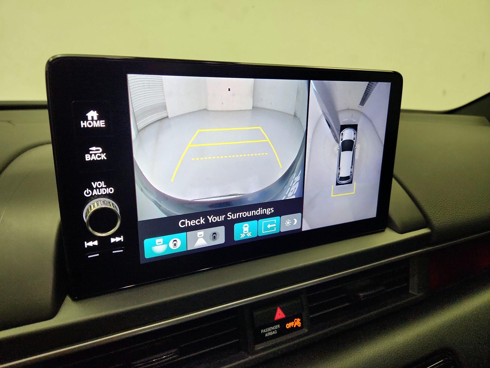 Thumbnail: 2025 Honda Pilot - 15