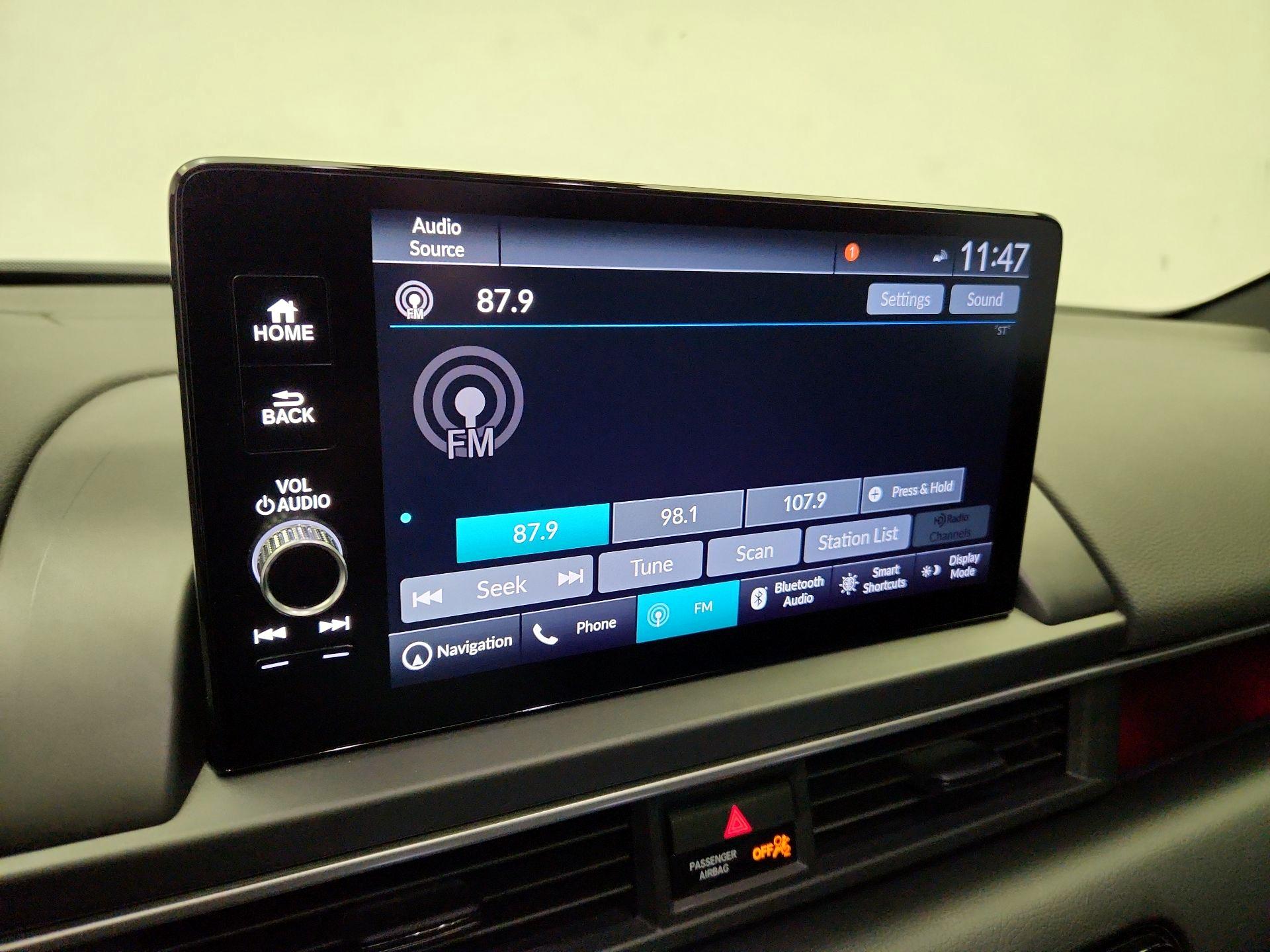 Thumbnail: 2025 Honda Pilot - 16