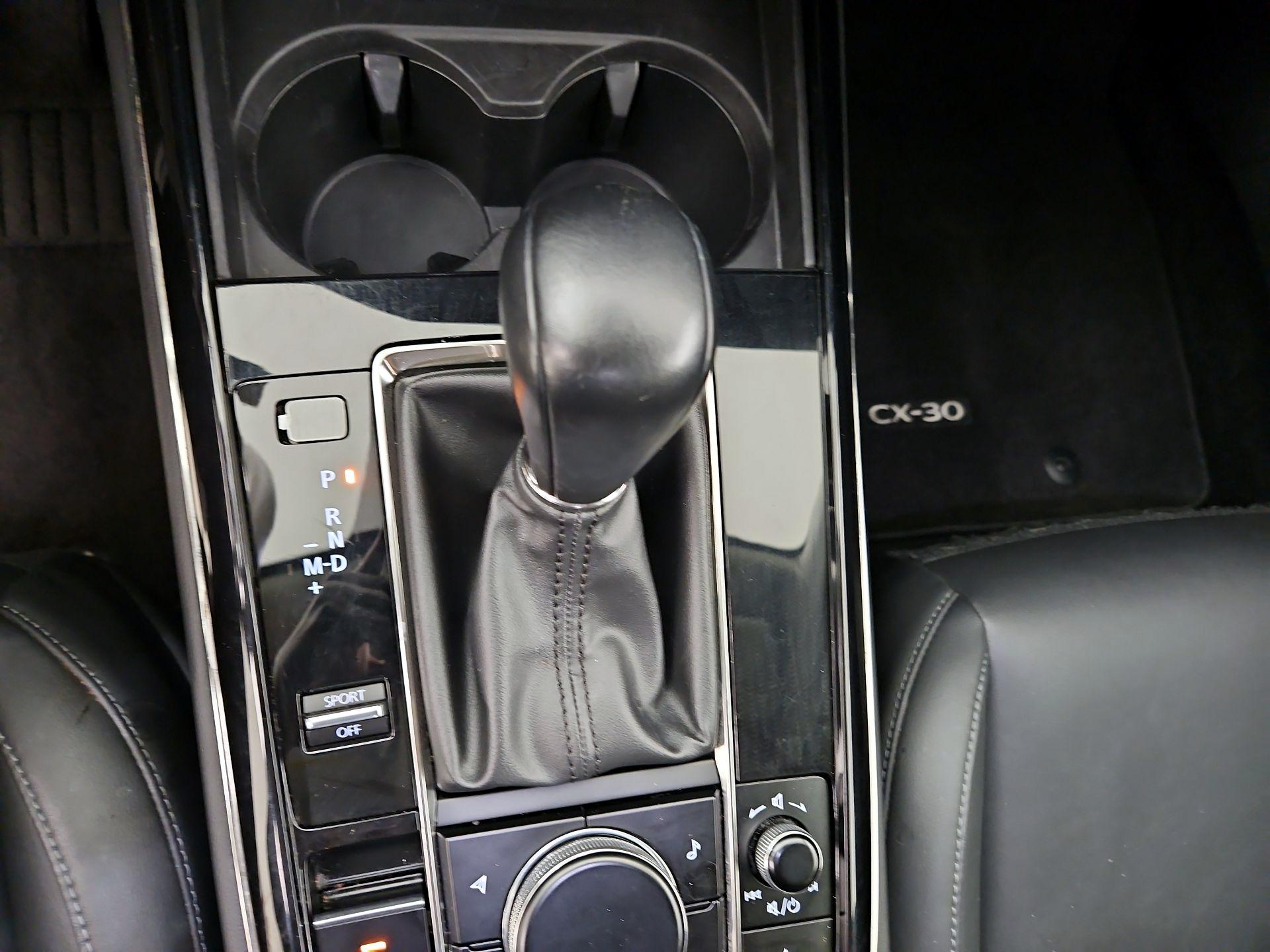 Thumbnail: 2022 Mazda CX-30 - 17