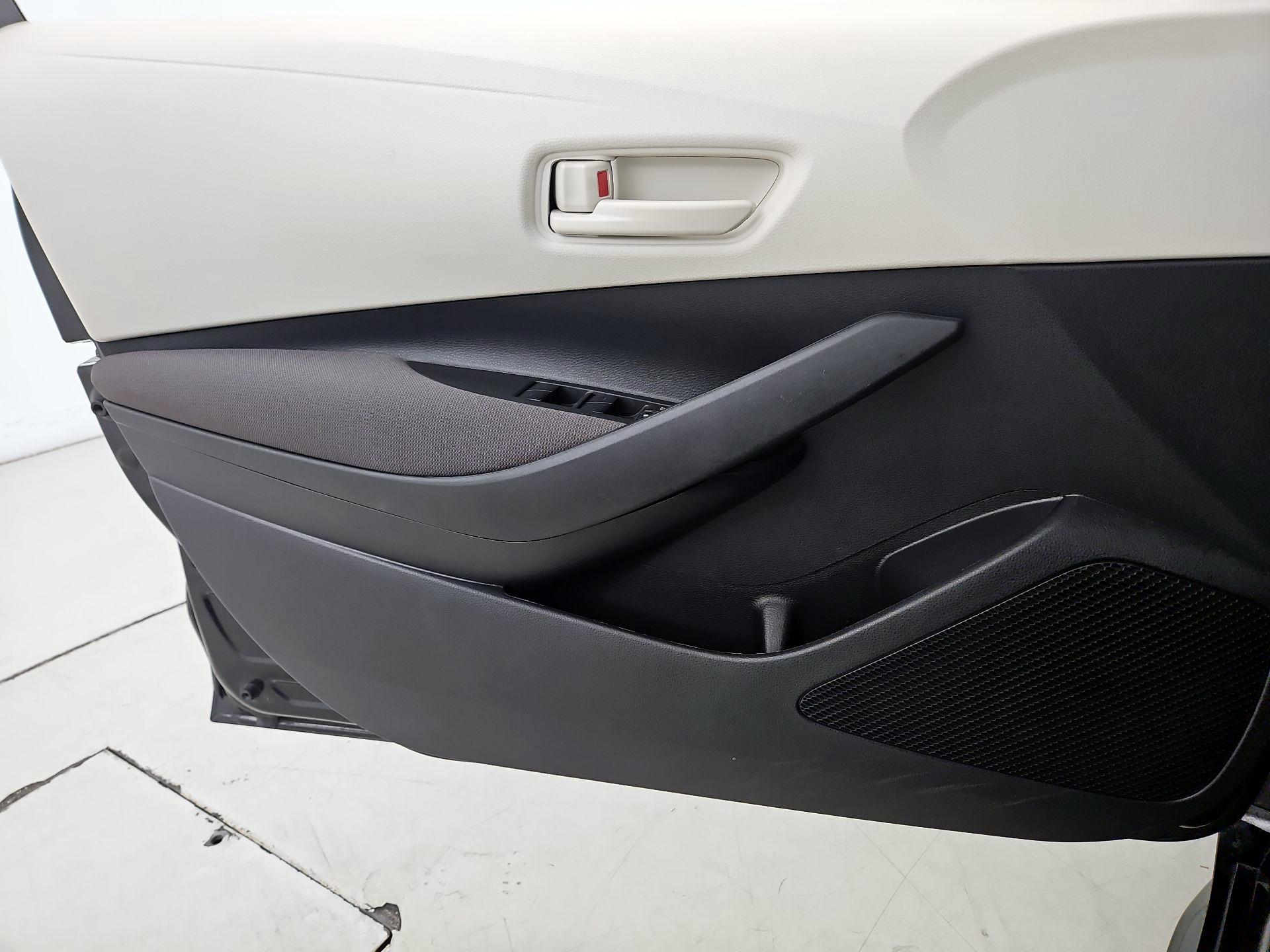 Thumbnail: 2024 Toyota Corolla - 12