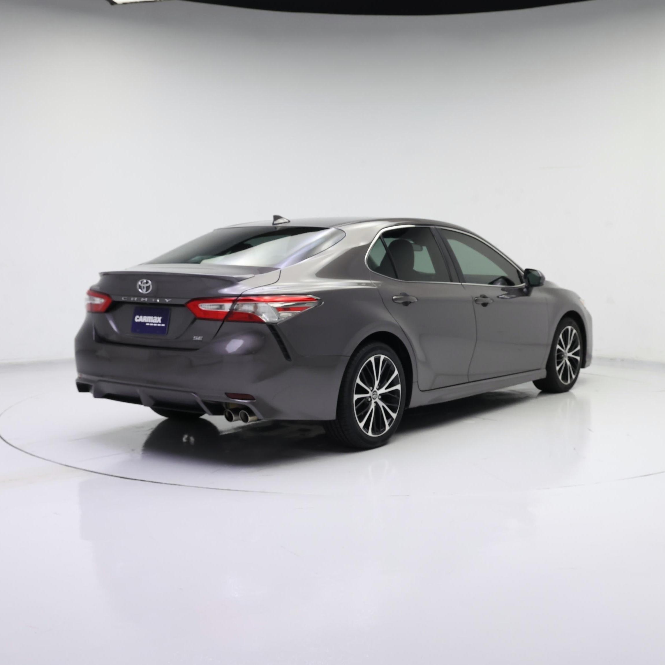 Thumbnail: 2019 Toyota Camry - 8