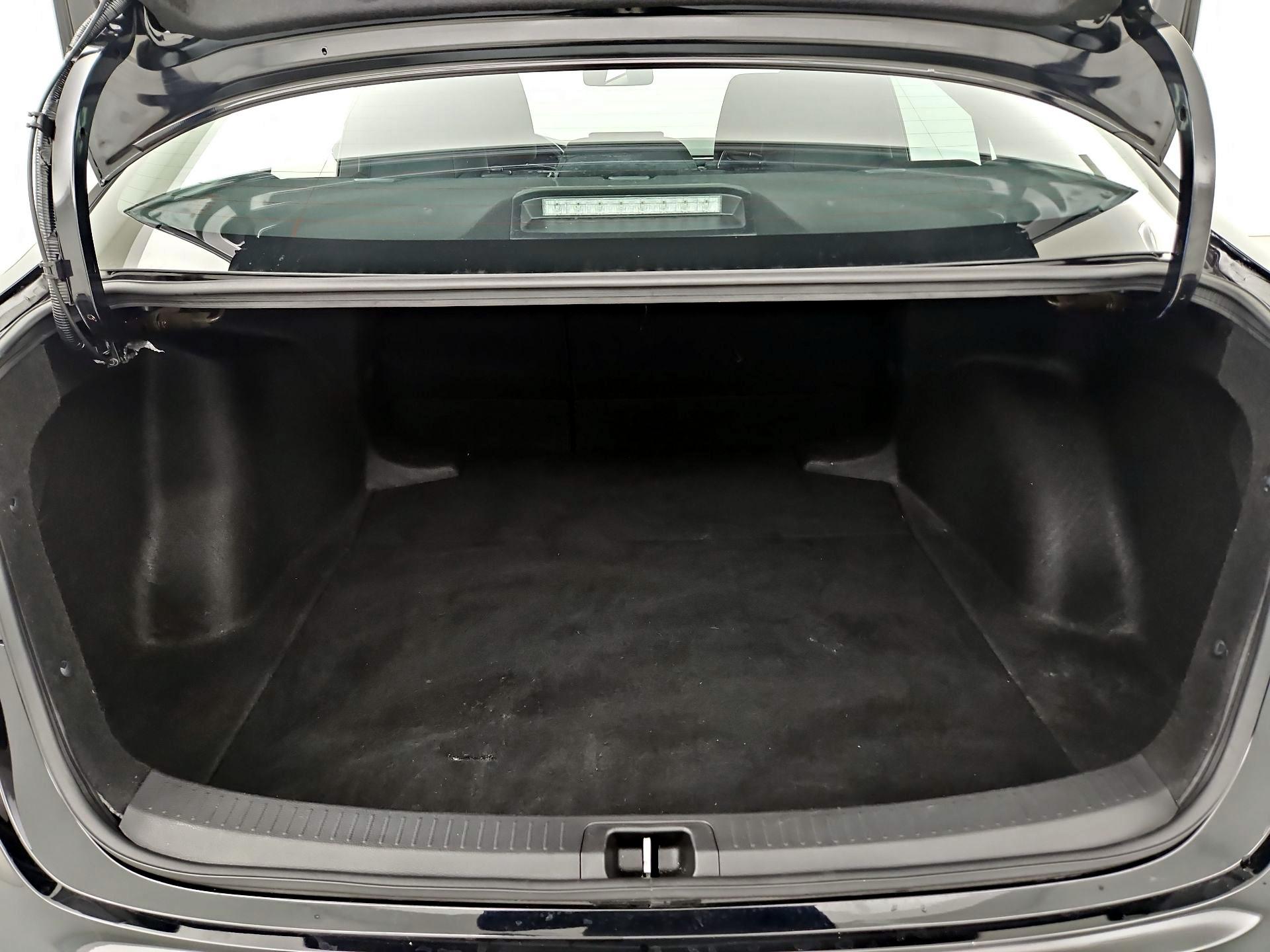 Thumbnail: 2025 Toyota Corolla - 20