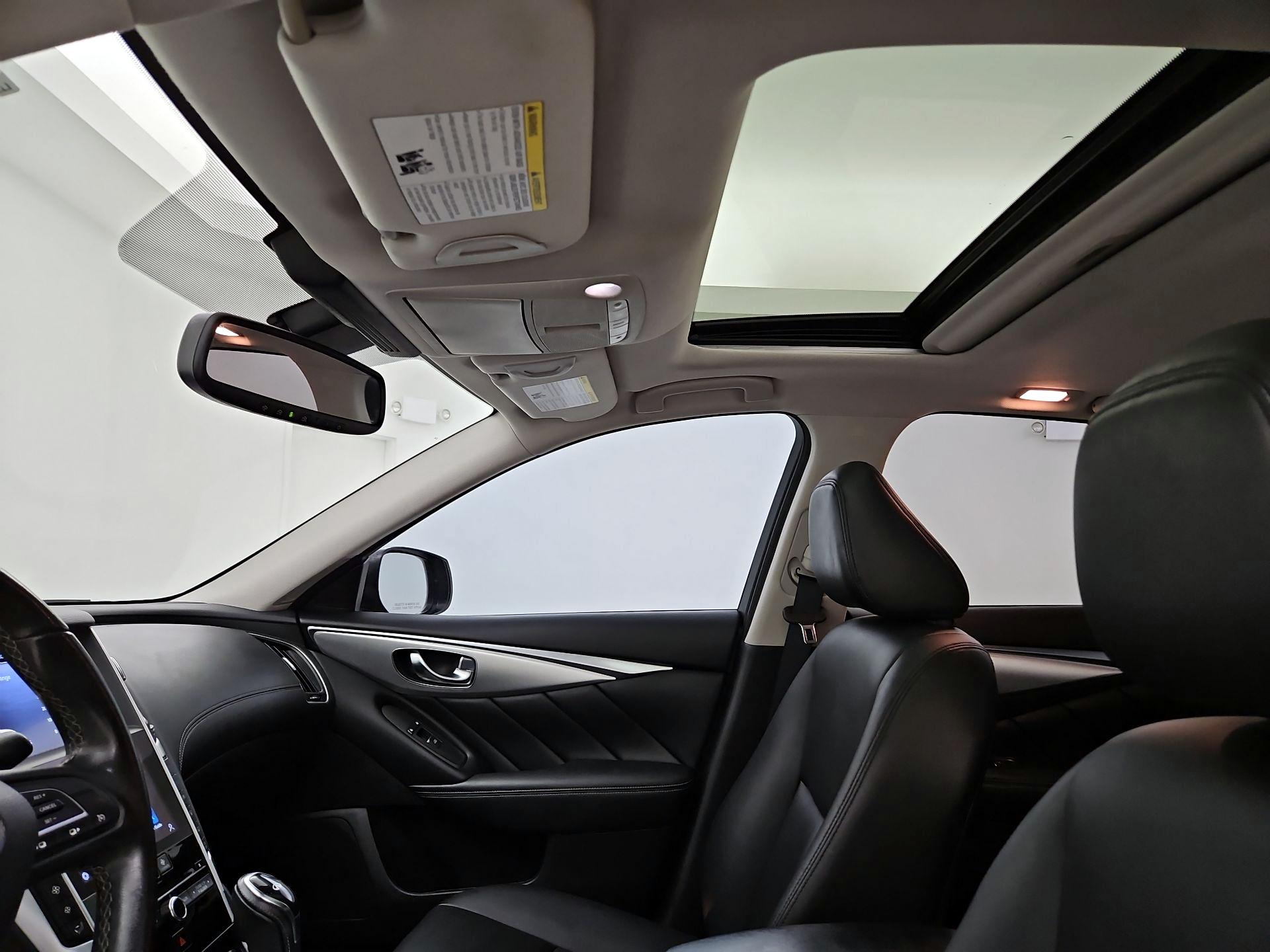 Thumbnail: 2020 INFINITI Q50 - 18