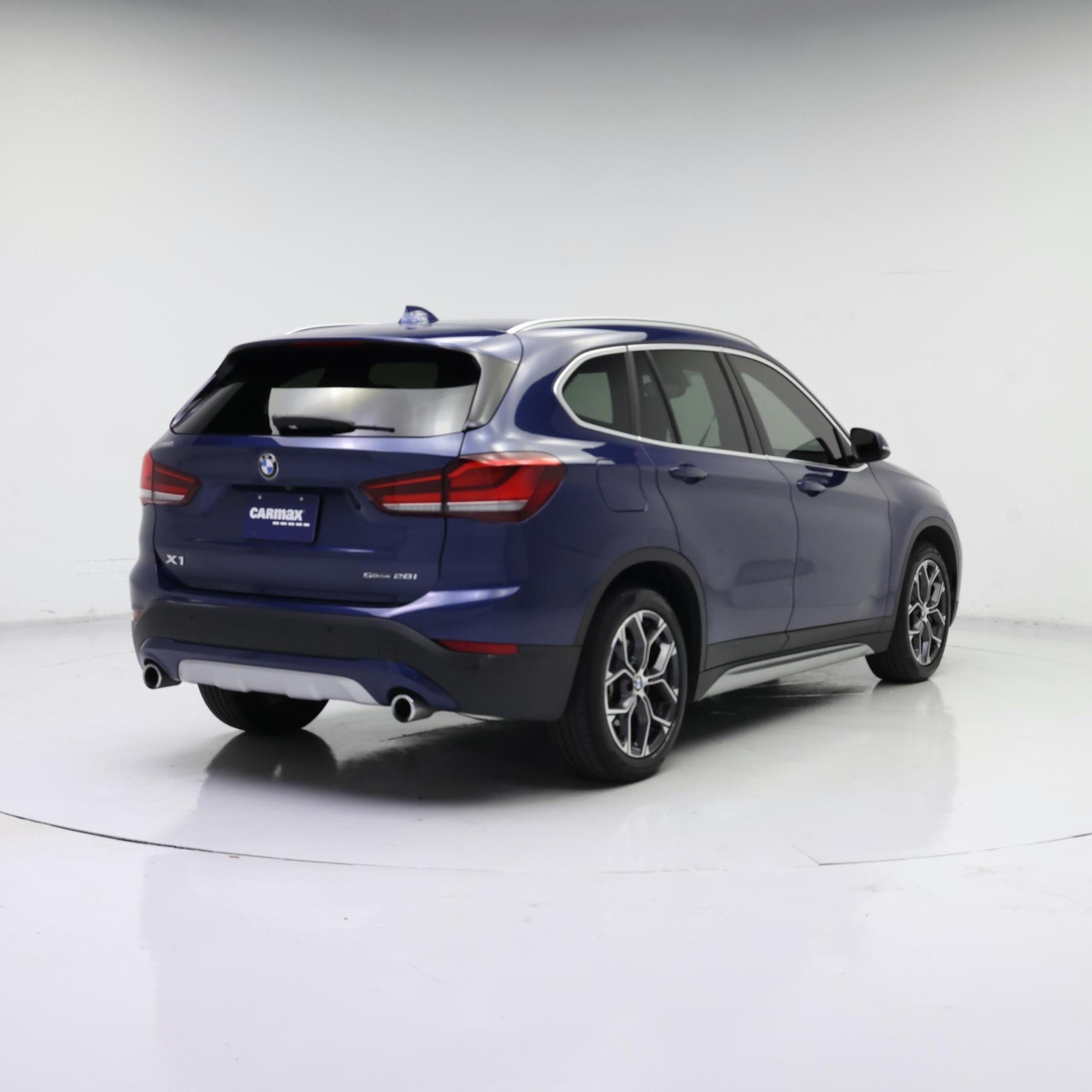 Thumbnail: 2021 BMW X1 - 8