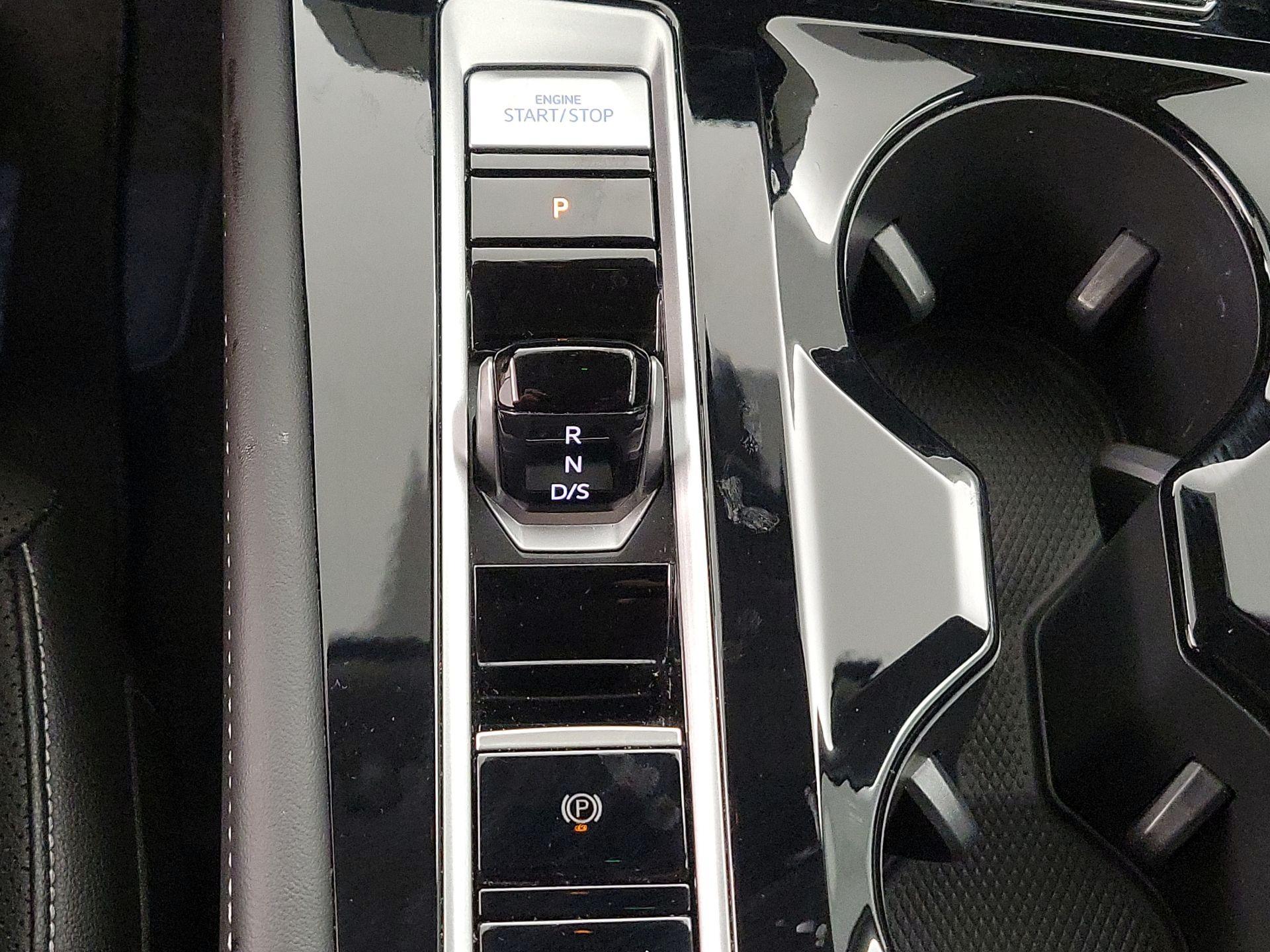 Thumbnail: 2024 Volkswagen Atlas - 17