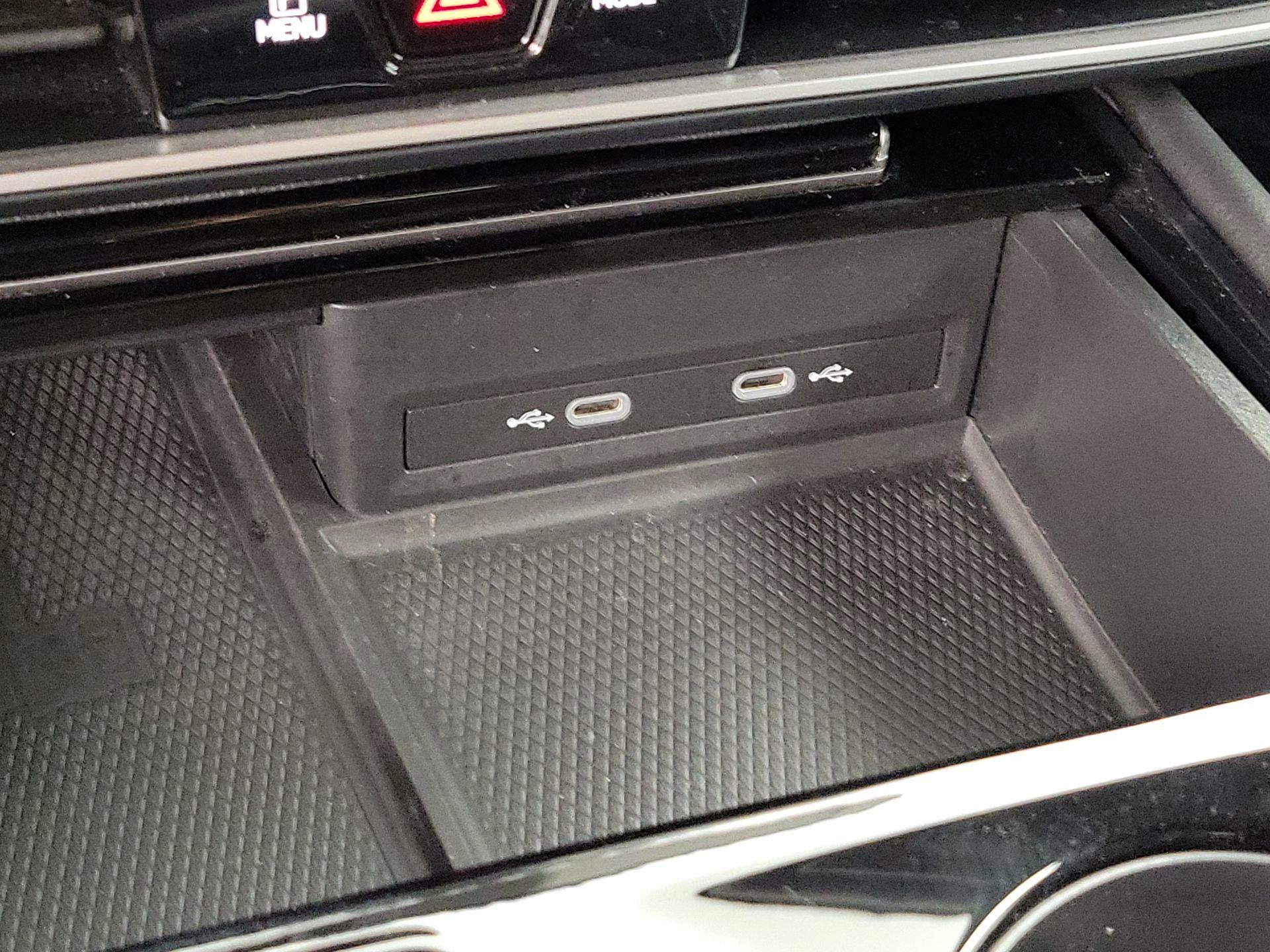 Thumbnail: 2024 Volkswagen Atlas - 18