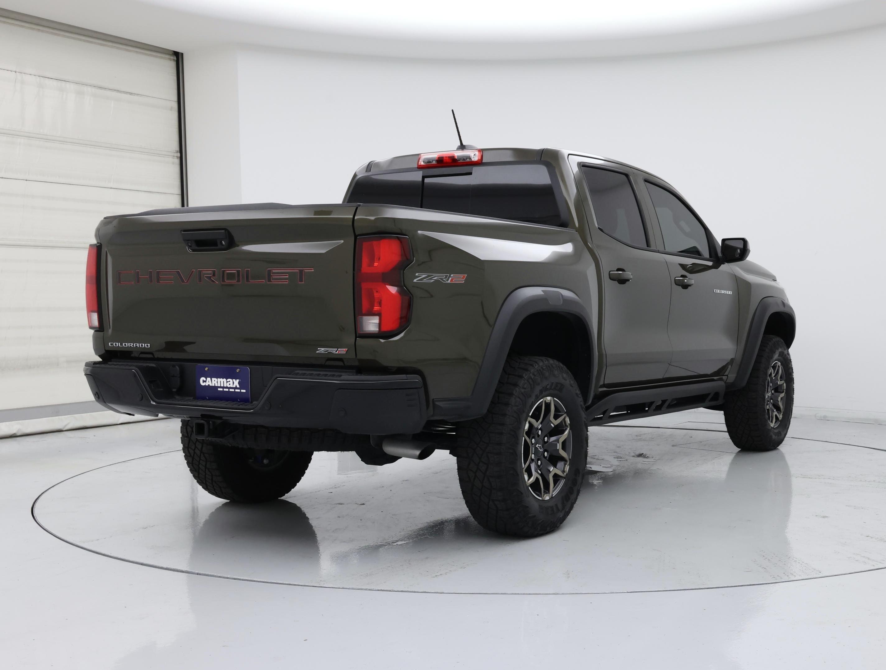 Thumbnail: 2024 Chevrolet Colorado - 8