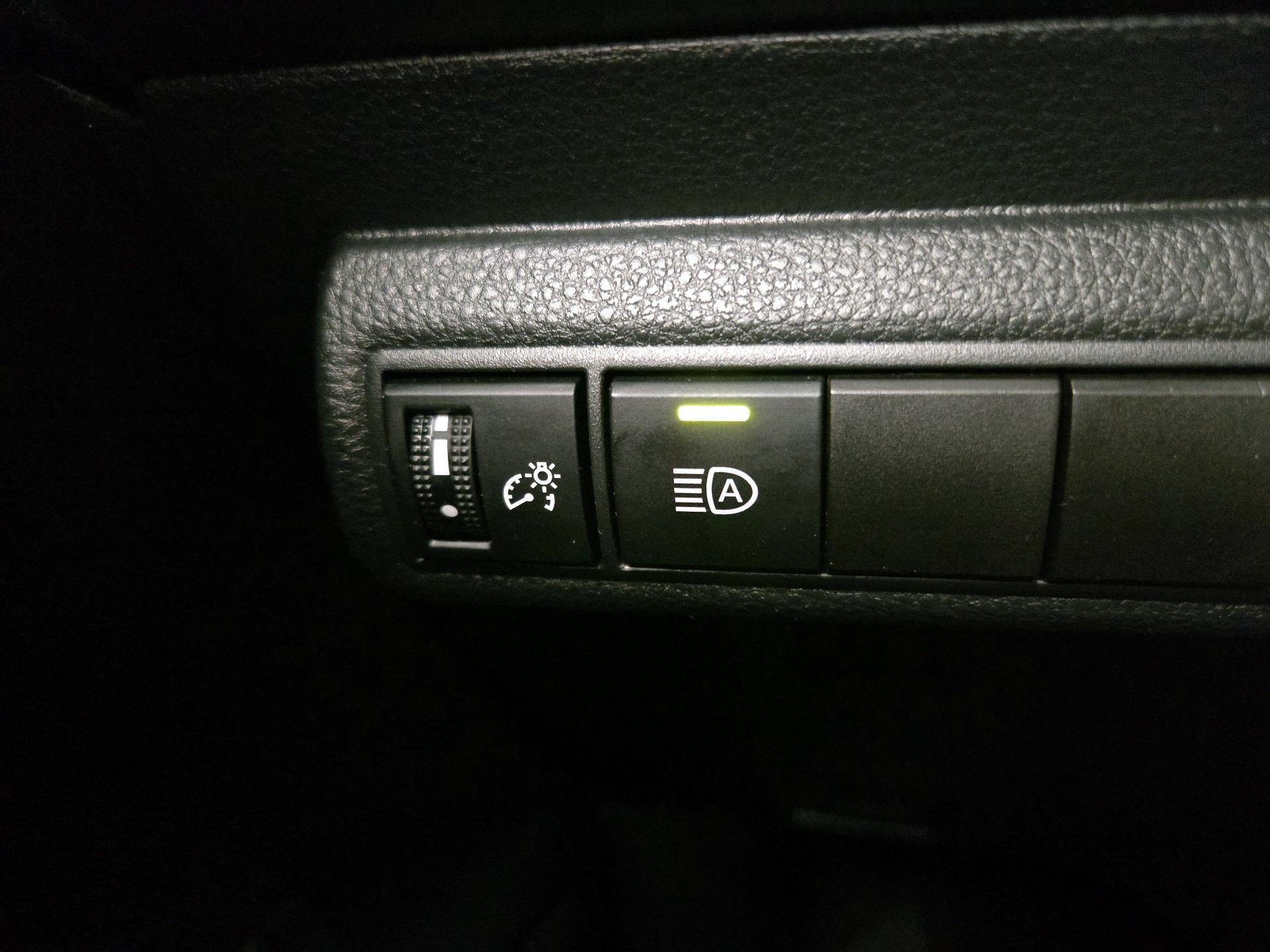 Thumbnail: 2020 Toyota Corolla - 13