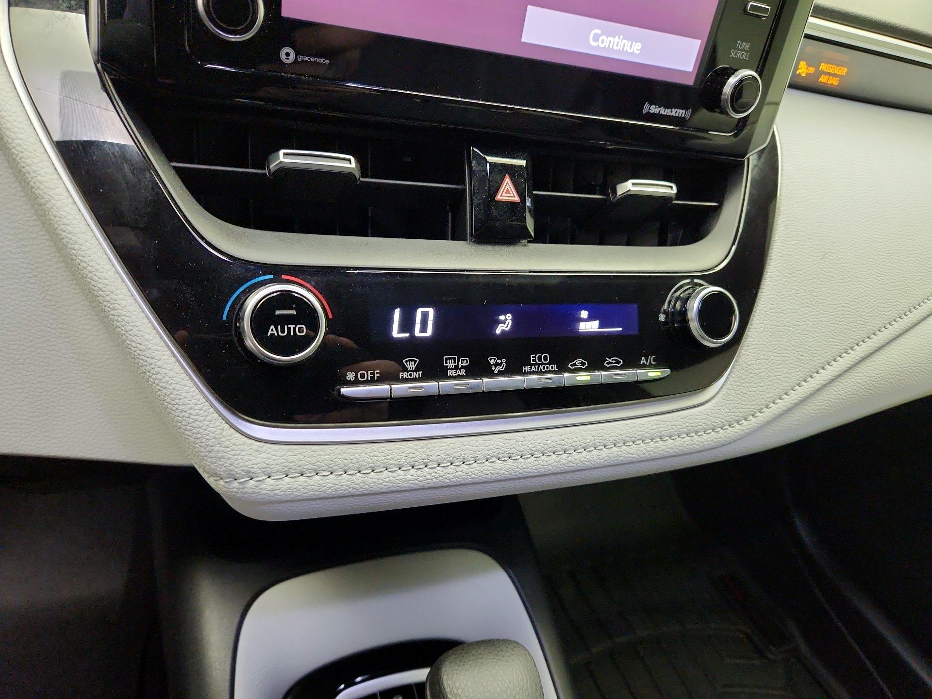 Thumbnail: 2021 Toyota Corolla - 16