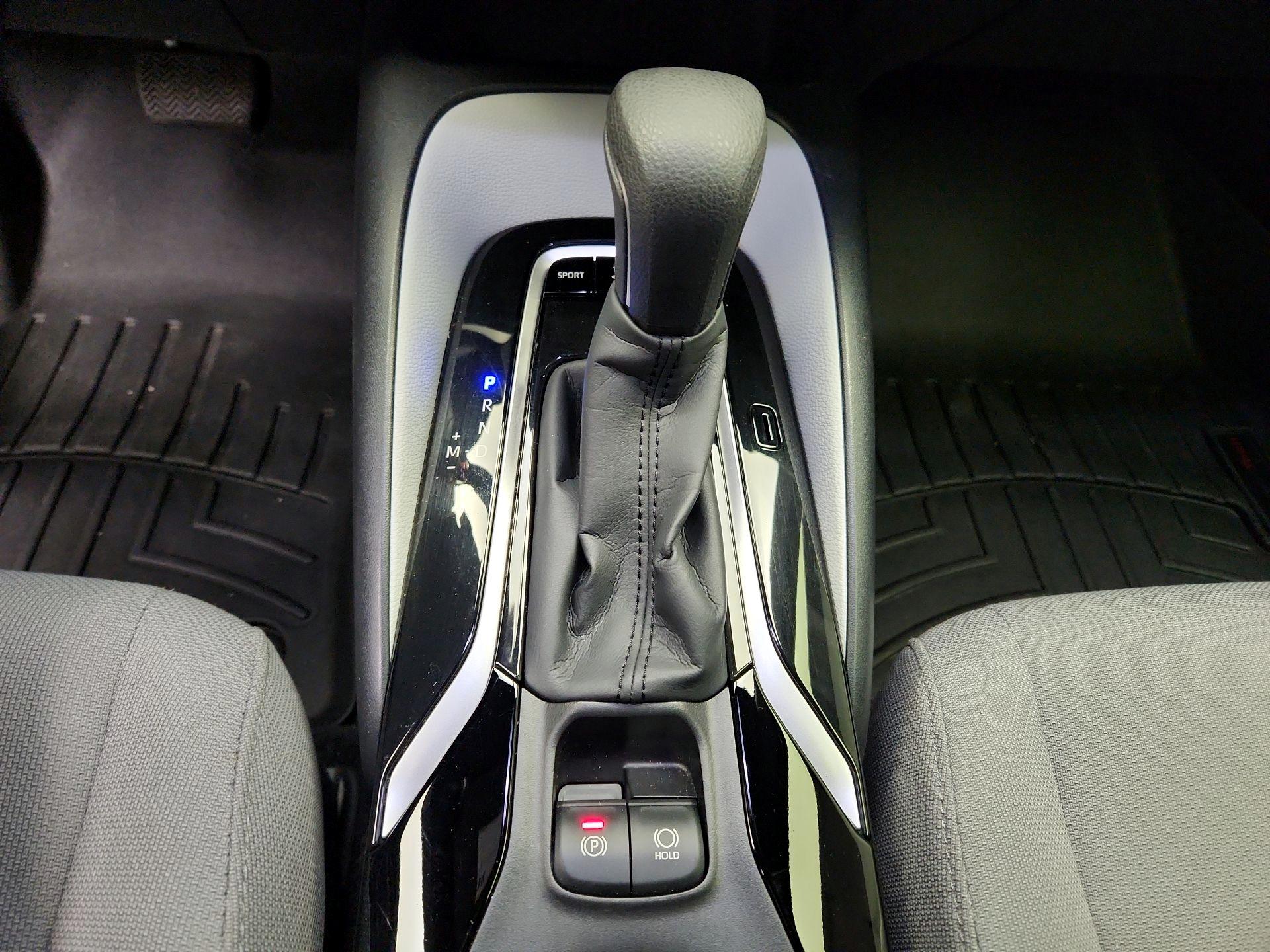 Thumbnail: 2021 Toyota Corolla - 17