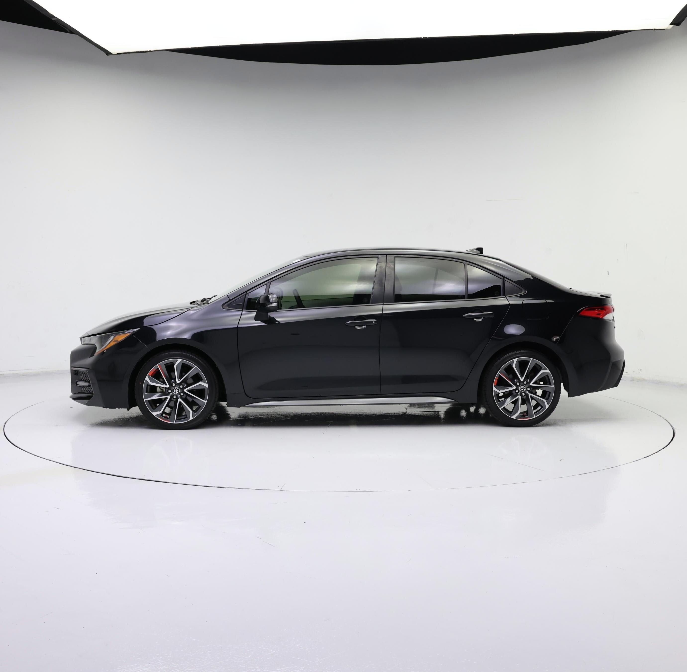 Thumbnail: 2021 Toyota Corolla - 3