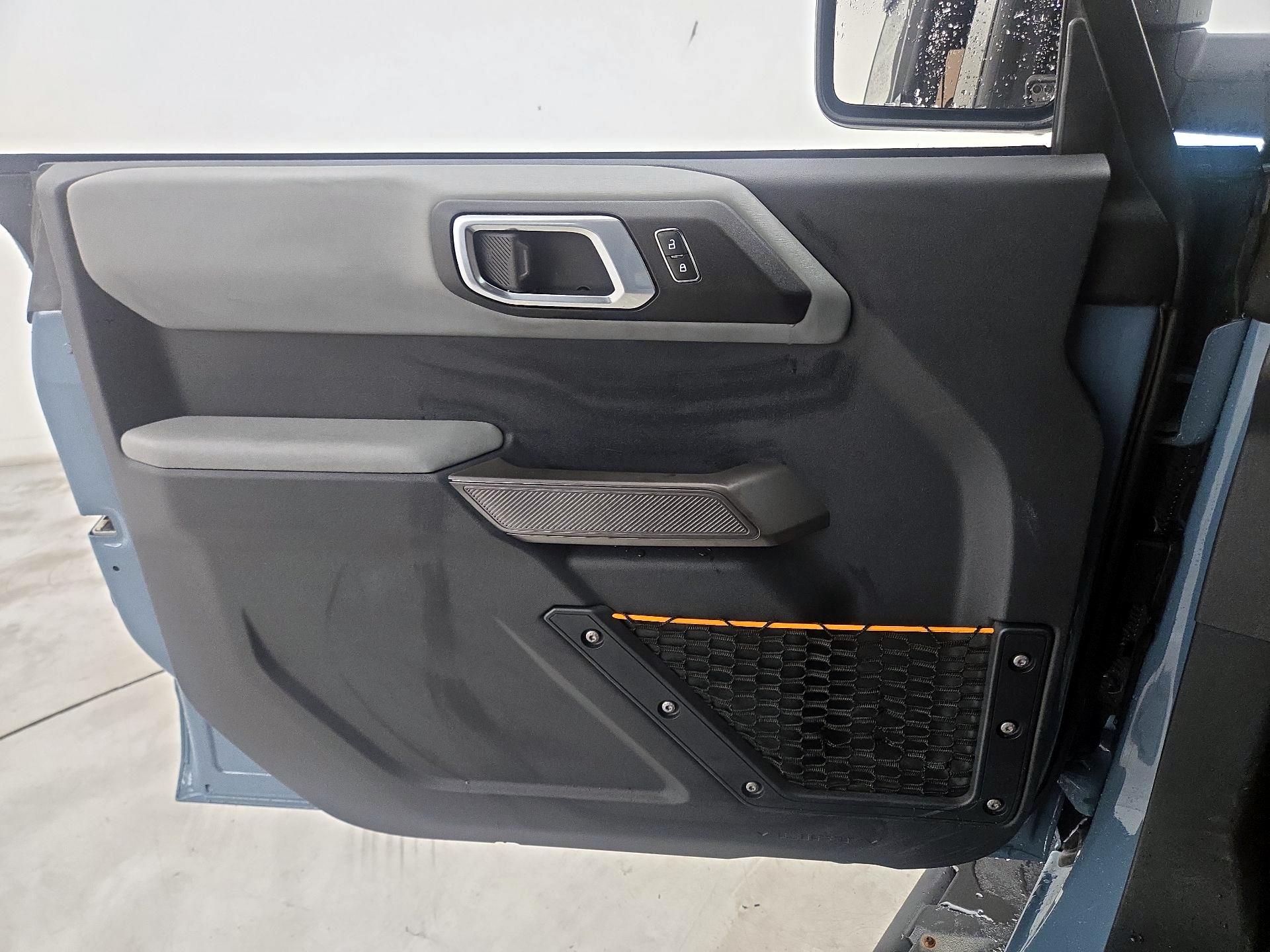 Thumbnail: 2022 Ford Bronco - 12