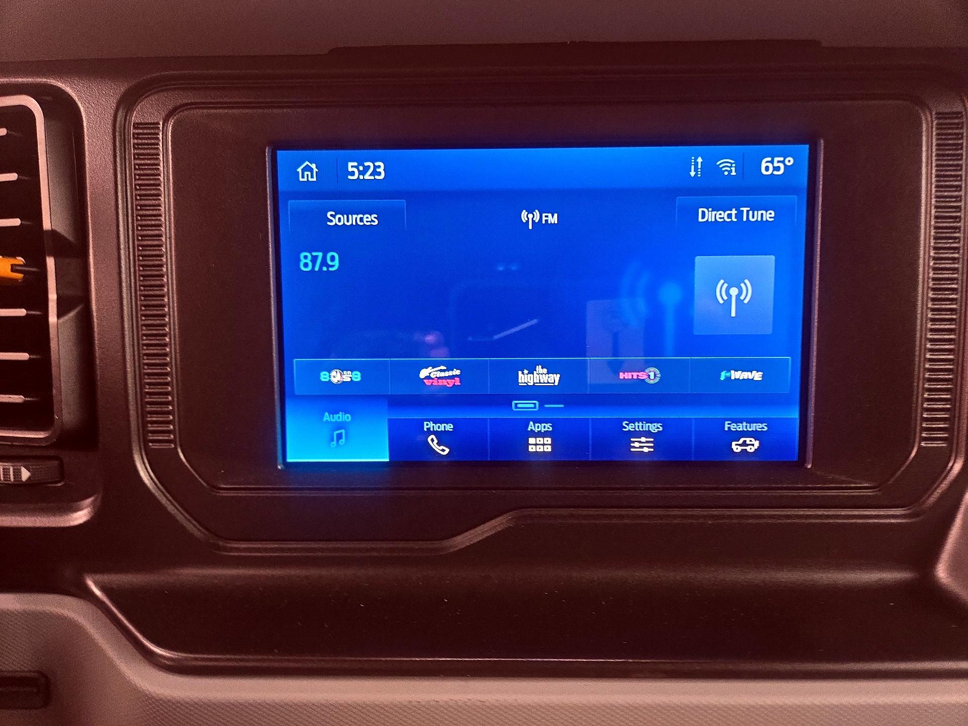 Thumbnail: 2022 Ford Bronco - 15