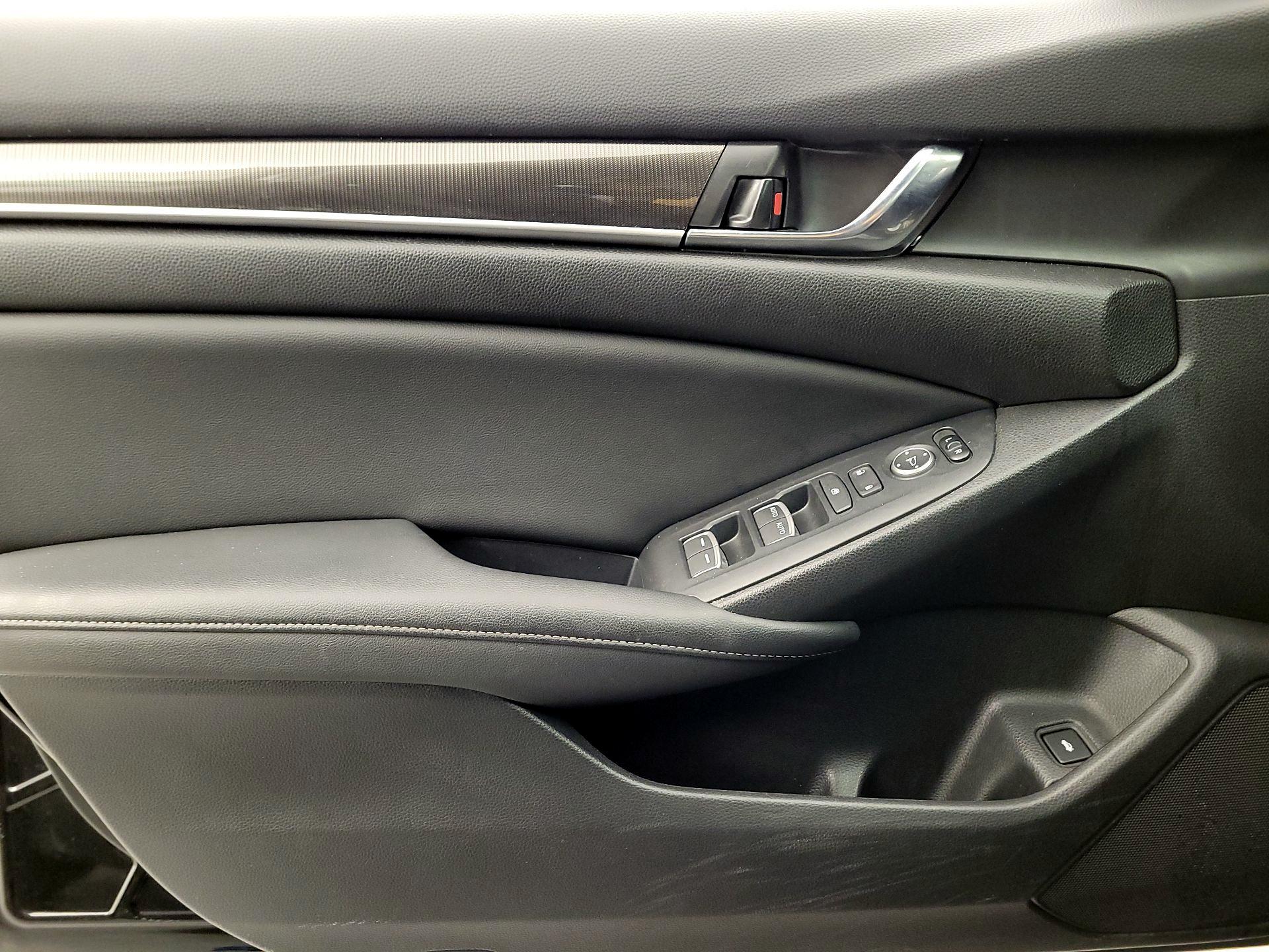 Thumbnail: 2022 Honda Accord - 12