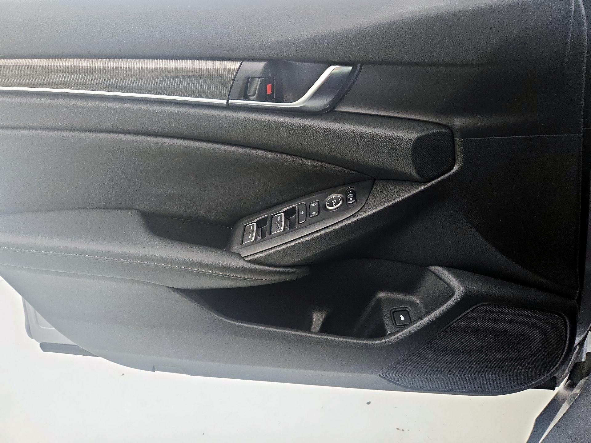 Thumbnail: 2021 Honda Accord - 12