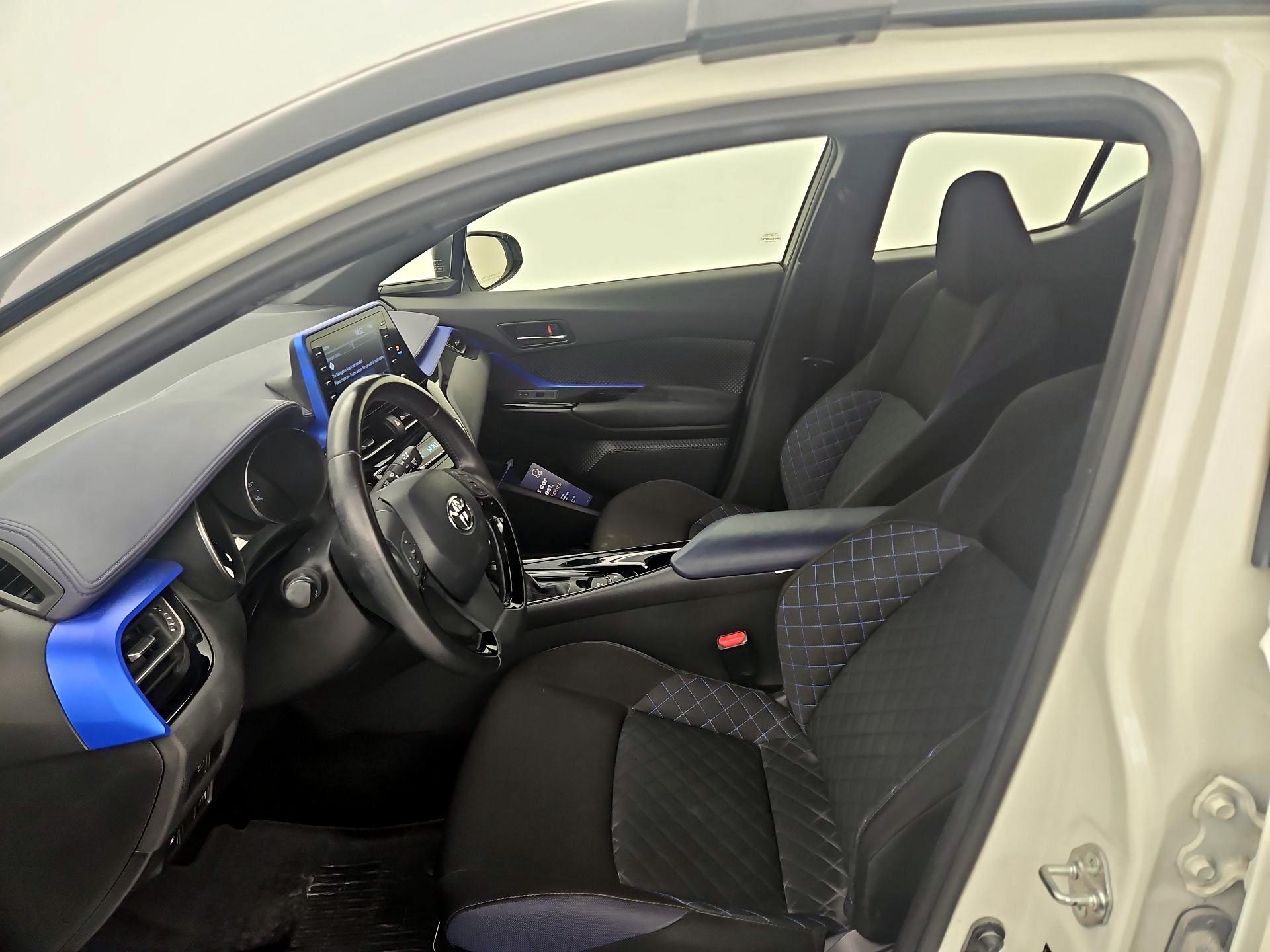 Thumbnail: 2020 Toyota C-HR - 11