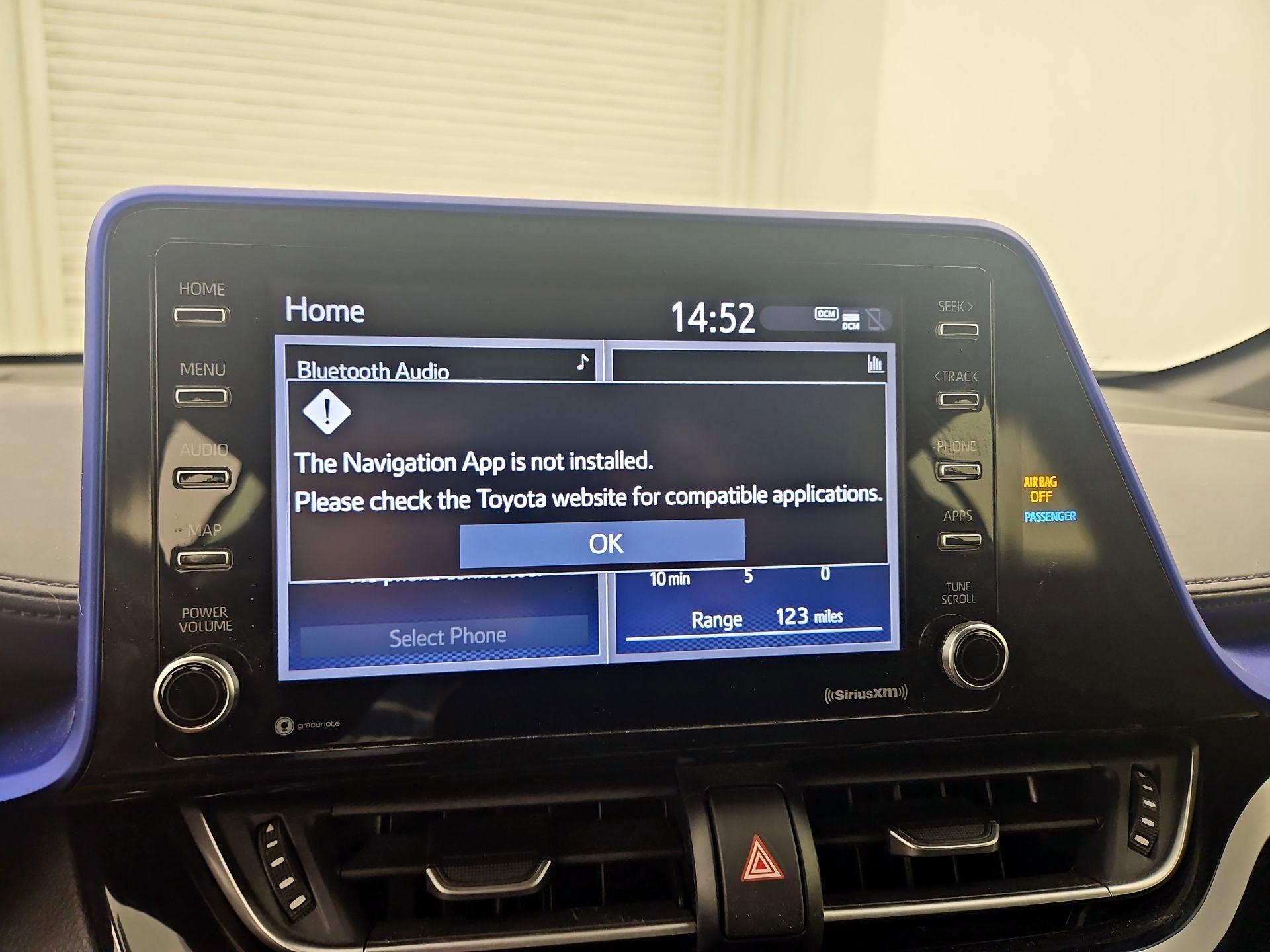 Thumbnail: 2020 Toyota C-HR - 14