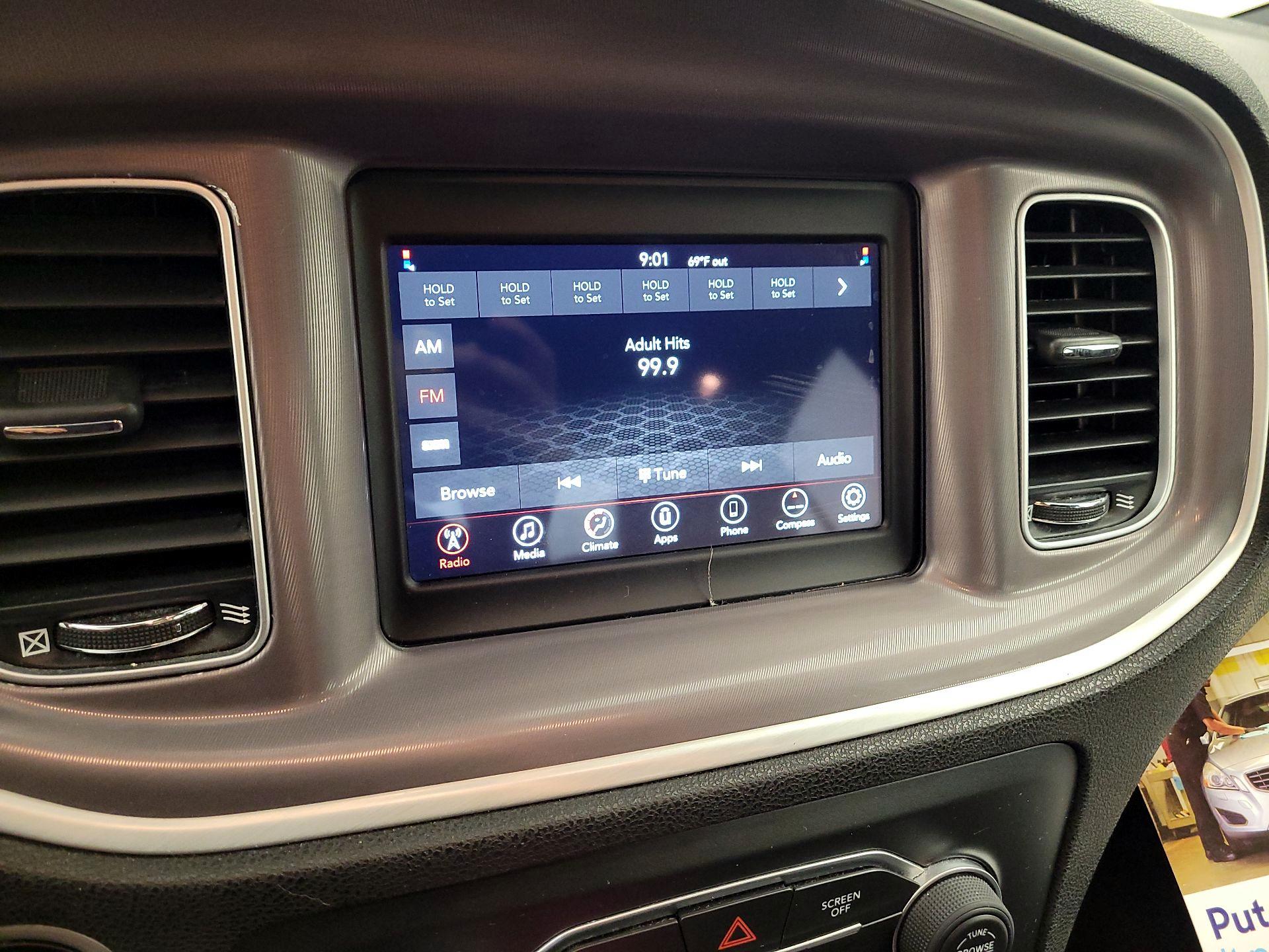 Thumbnail: 2022 Dodge Charger - 13