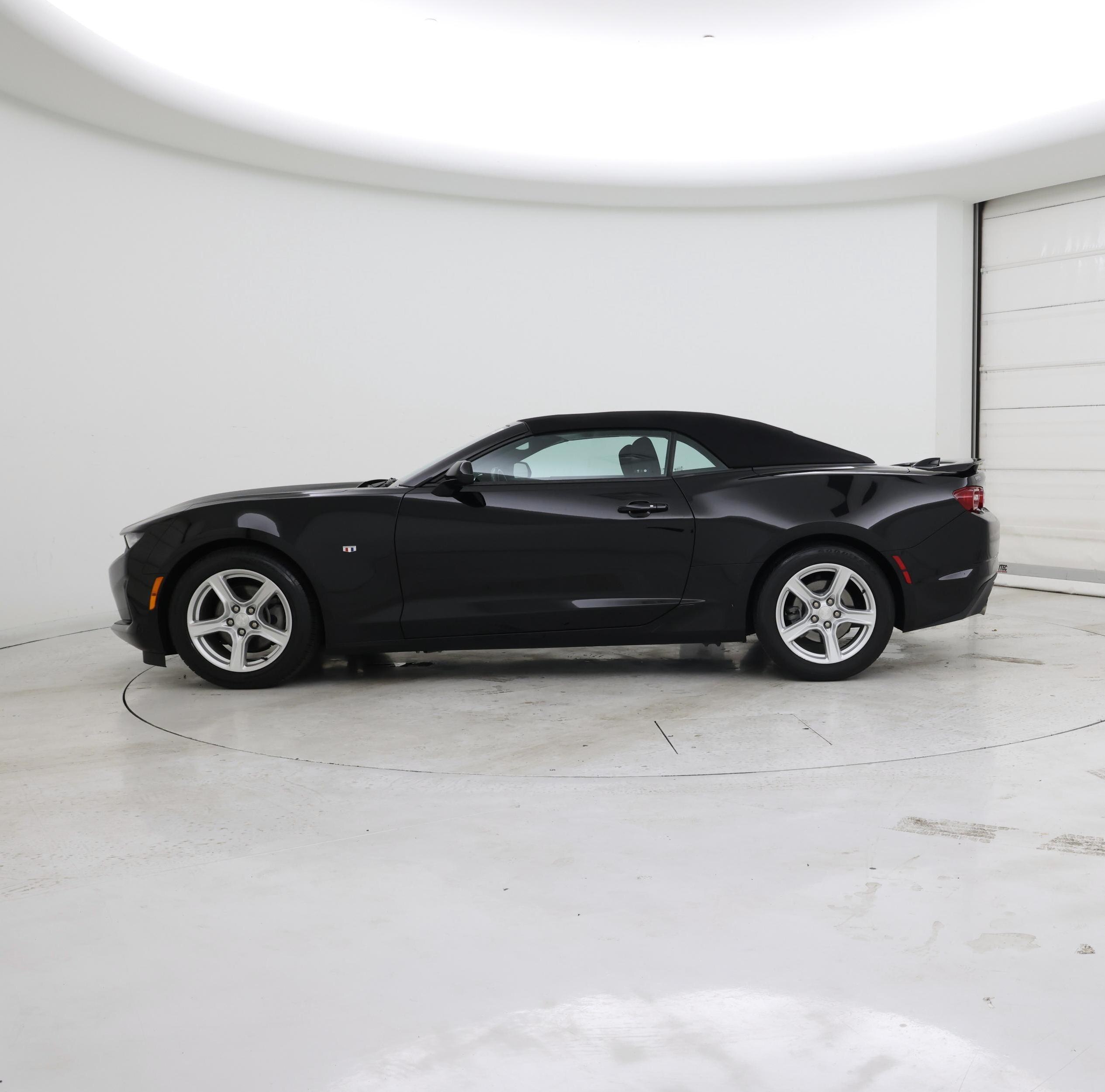 Thumbnail: 2023 Chevrolet Camaro - 3