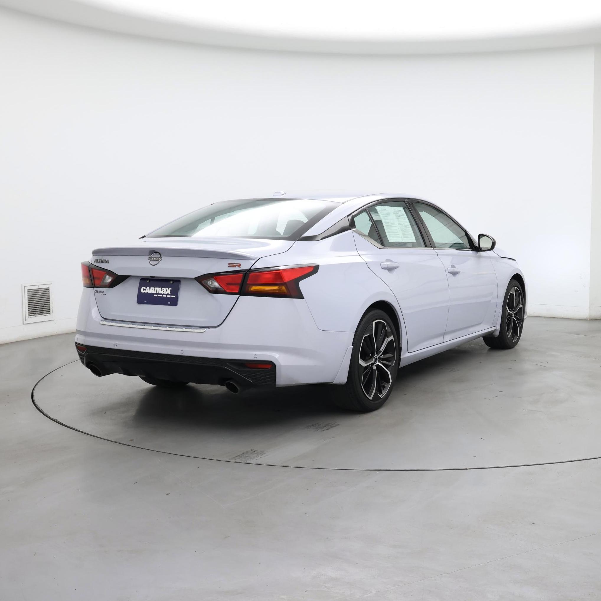 Thumbnail: 2023 Nissan Altima - 8