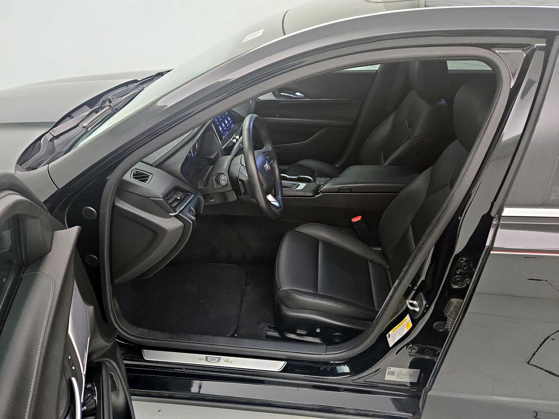 Thumbnail: 2020 Cadillac CT4 - 11