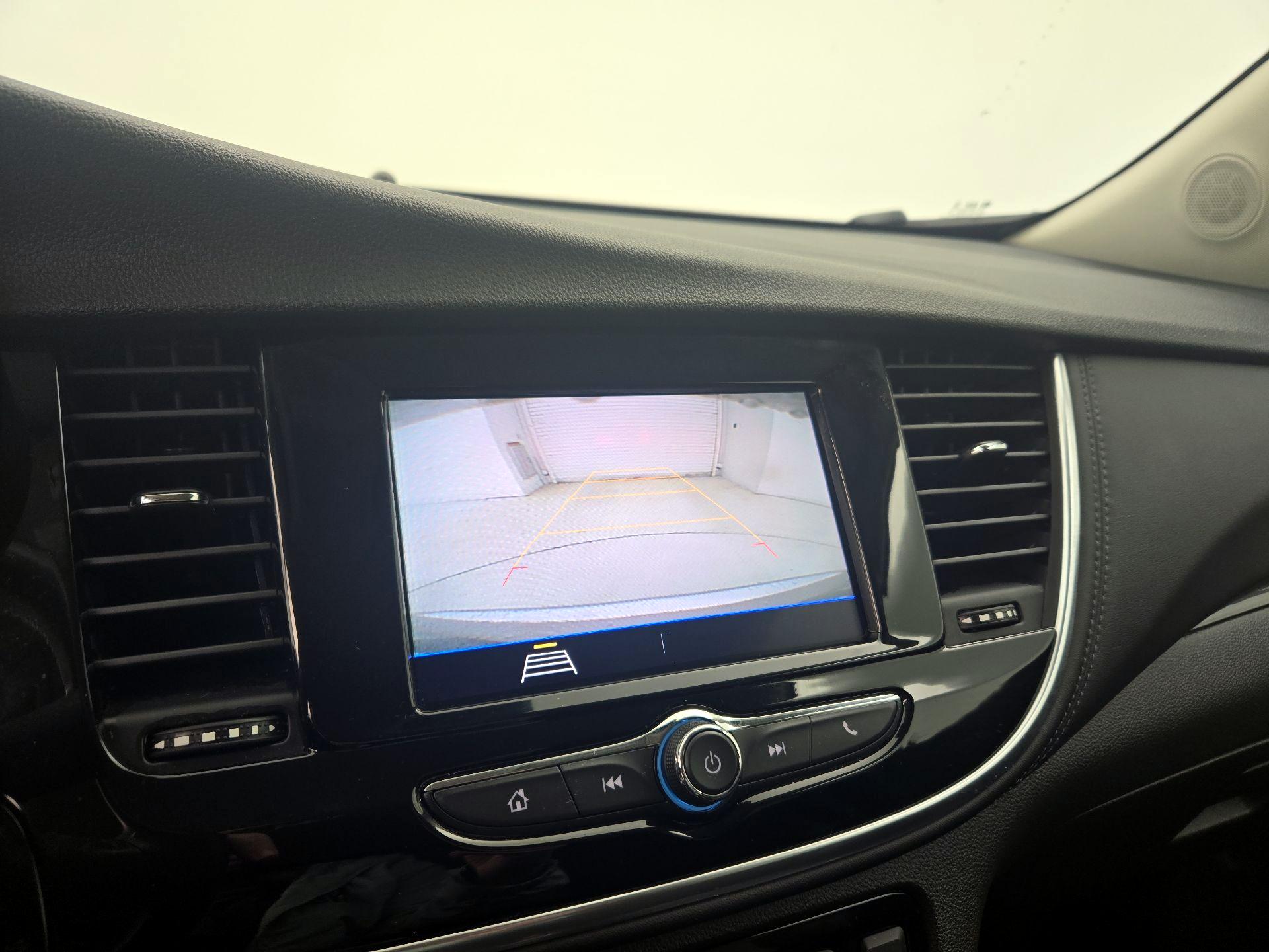 Thumbnail: 2022 Buick Encore - 14