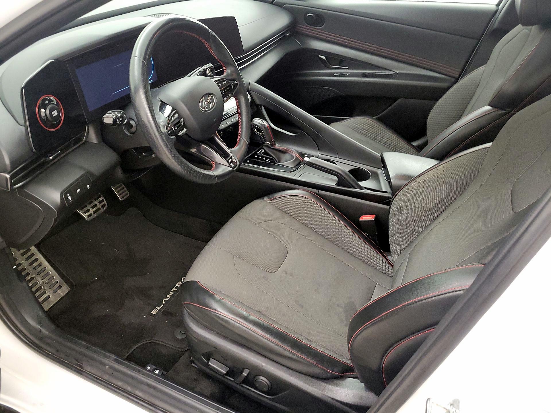 Thumbnail: 2023 Hyundai Elantra - 11